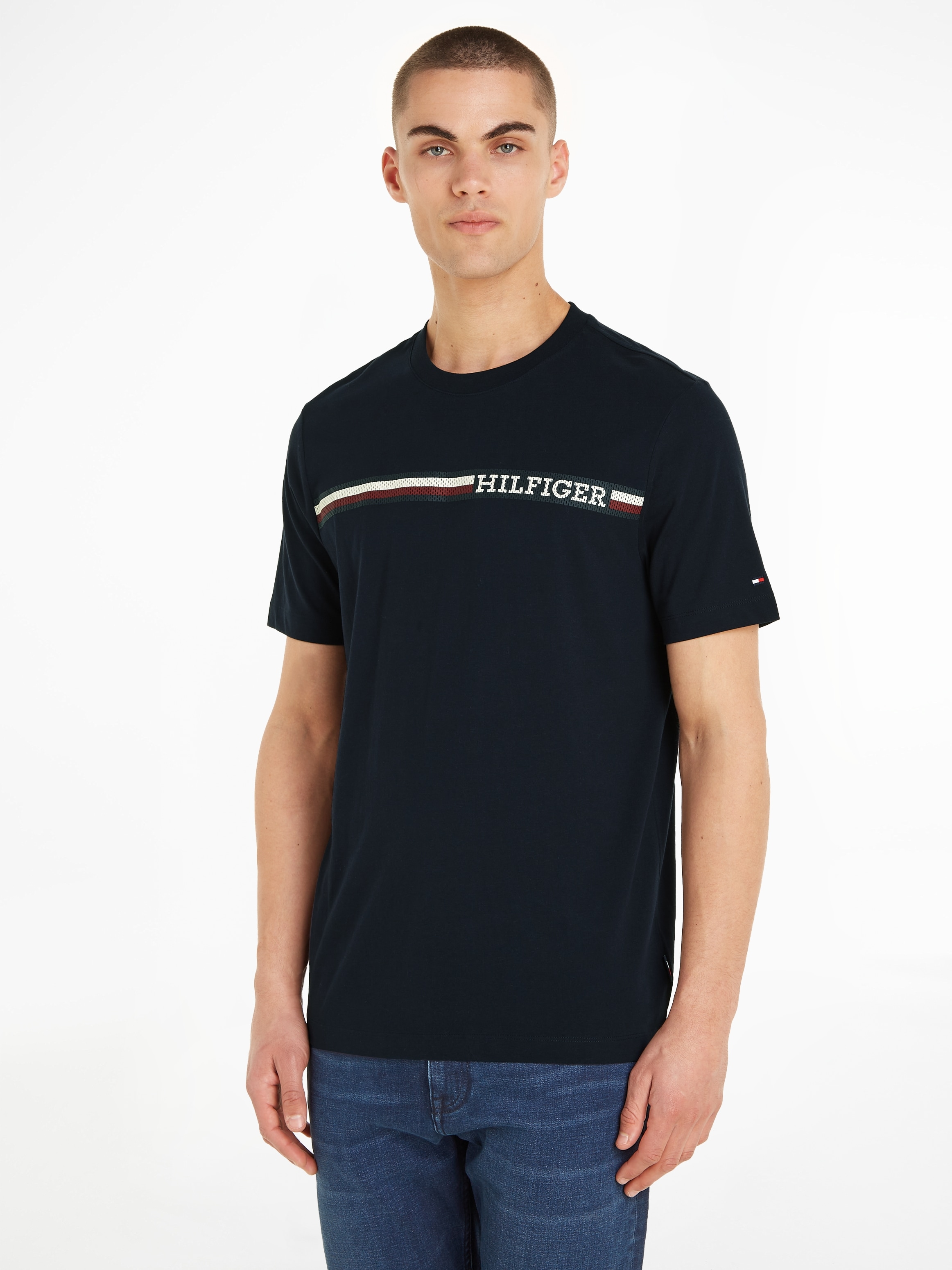 Tommy Hilfiger T-Shirt »MONOTYPE CHEST TEE«, online OTTO mit STRIPE Markenlogo bei shoppen