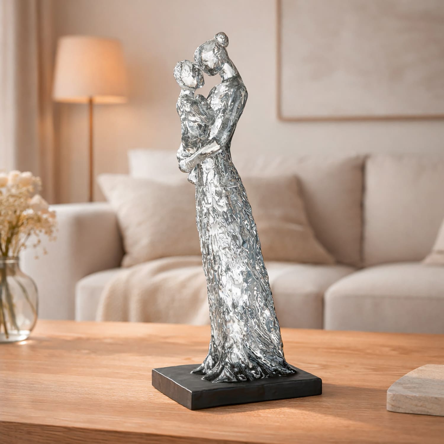 GILDE Skulptur »Skulptur Mutter und Kind schwarz H. 32 cm« Geborgenheit Liebe Emotion Familienmotiv Symbolfigur