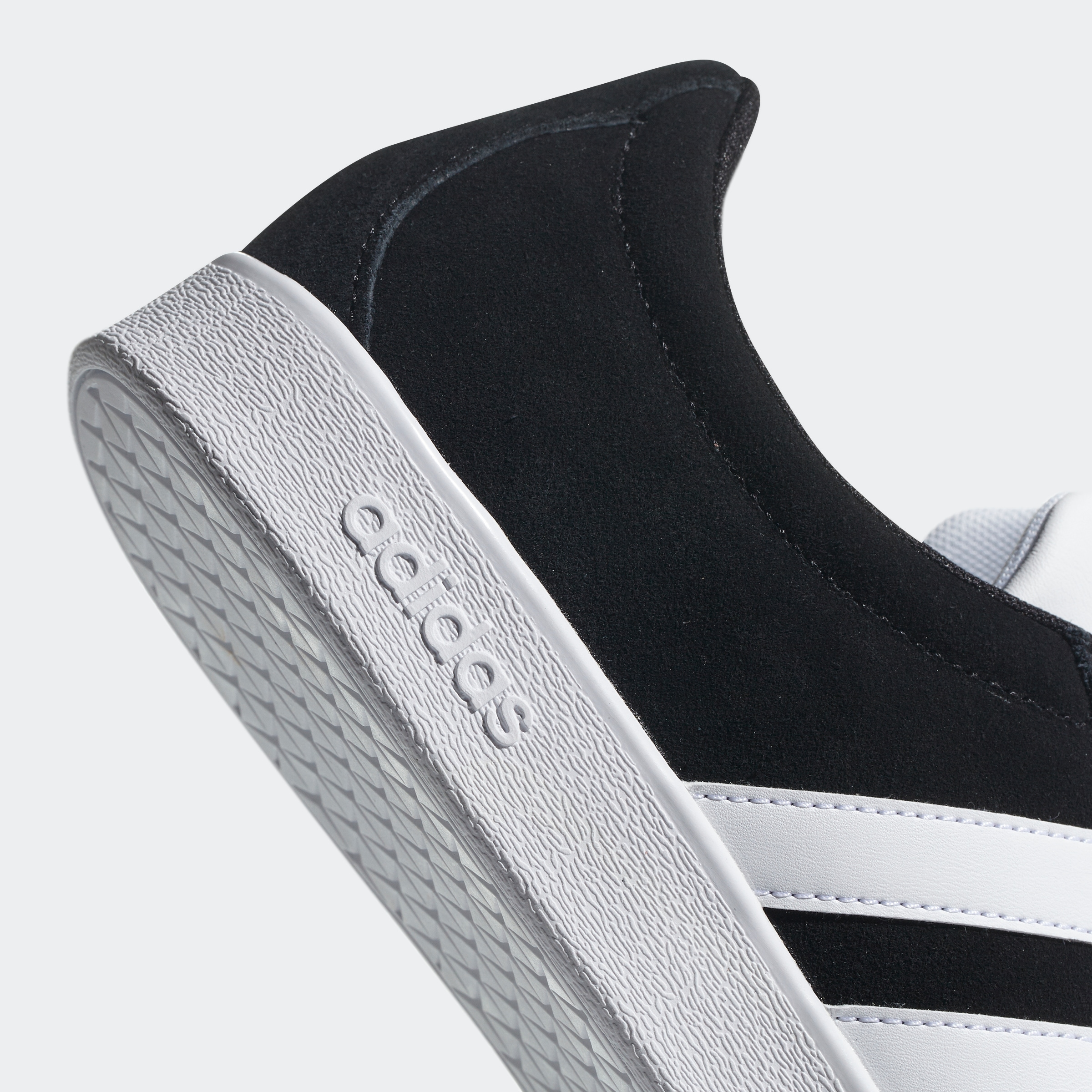 adidas Sportswear Sneaker »VL COURT 2.0«, Design auf den Spuren des adidas Samba