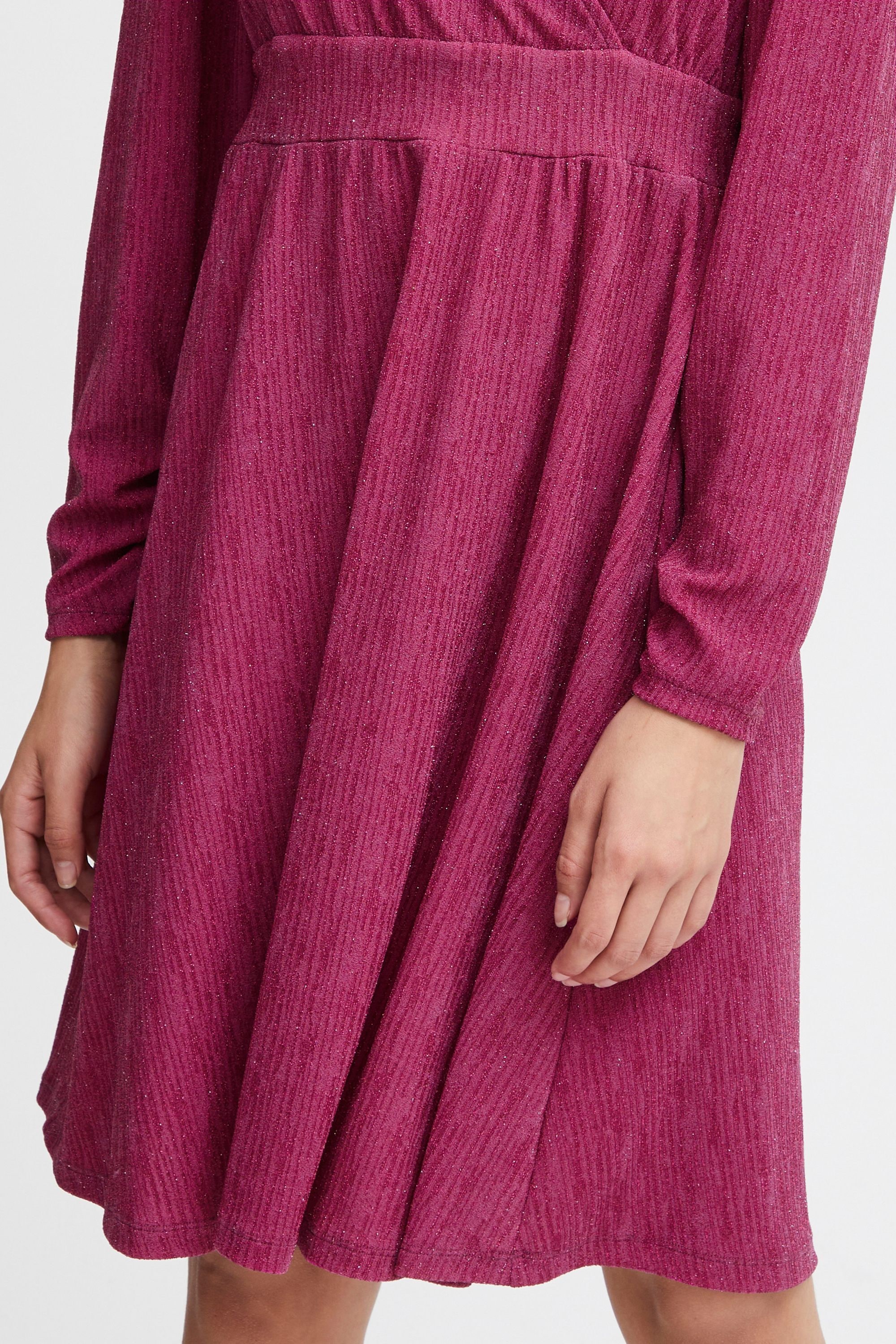 Ichi Jerseykleid »Jerseykleid IHNelly«