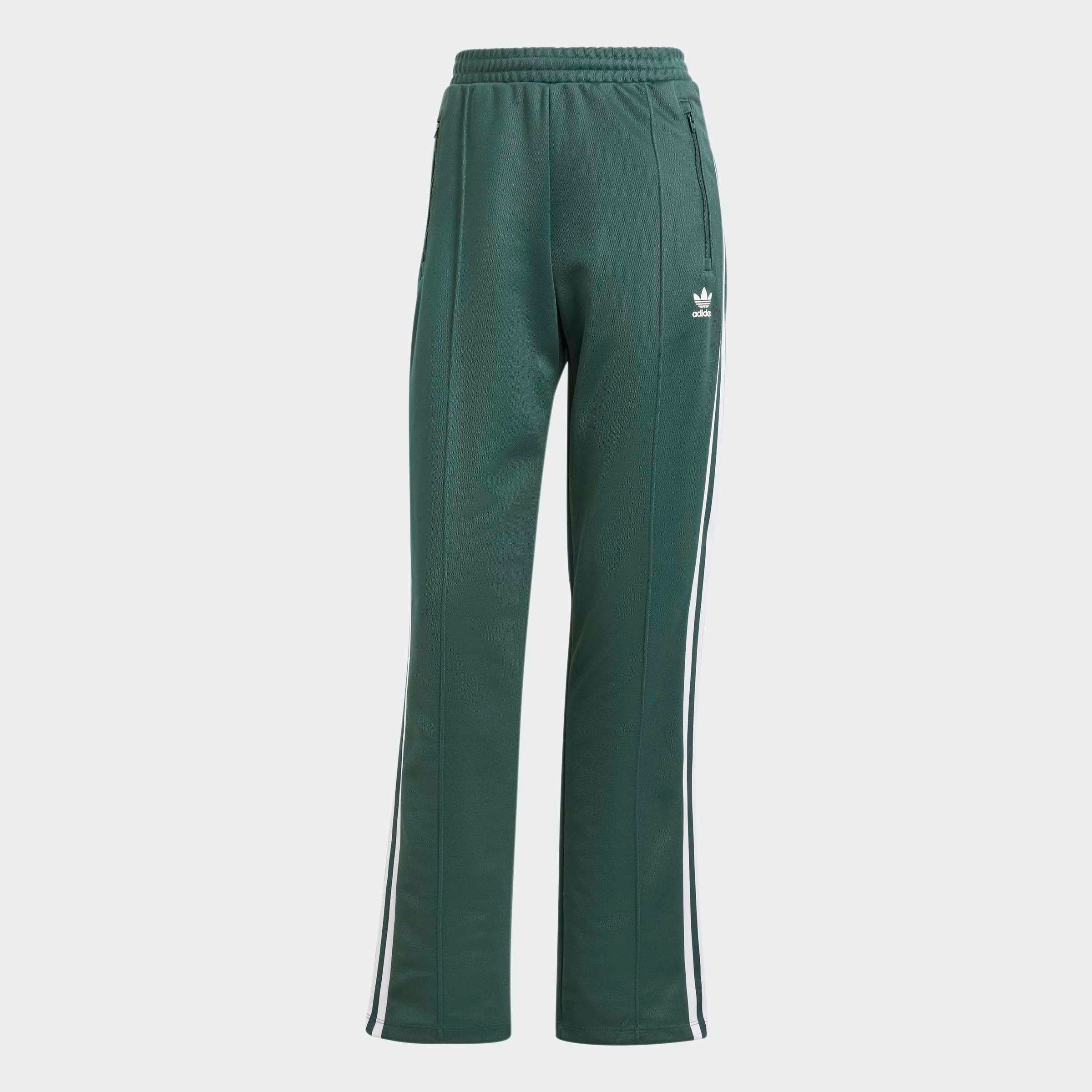 adidas Originals Sporthose »CLASSIC TP«, (1 tlg.), Retro Style, der gerade Schnitt mit schmal zulaufenden Bein
