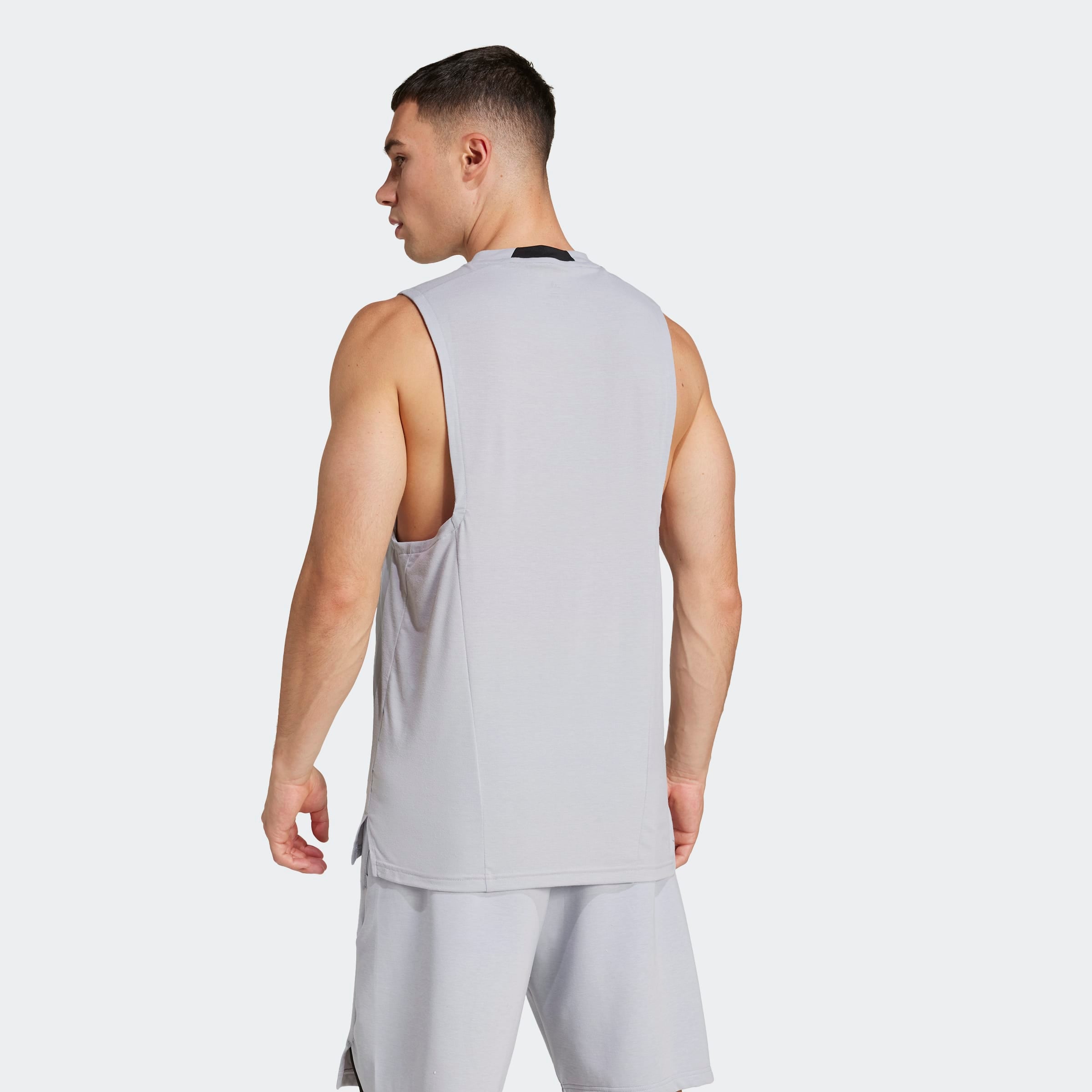 adidas Performance Tanktop »DESIGNED-FOR-TRAINING 3-STREIFEN« mit Rundhalsausschnitt, ohne Verschluss