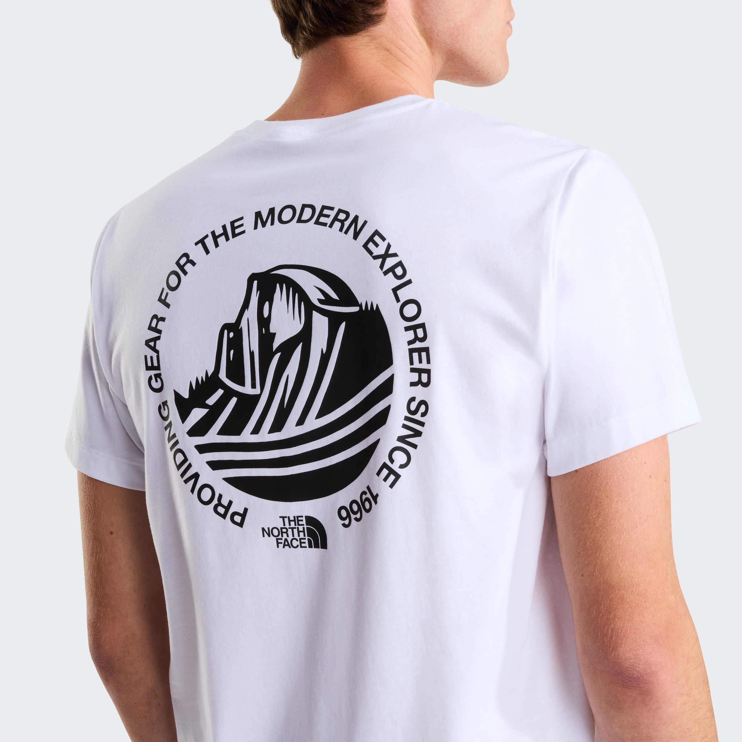 The North Face T-Shirt »M MONTE REGULAR SHORT SLEEVE TEE-GRAPHIC« sportlicher Stil, für Sport- und Outdoormode, bequemer Tragekomfort