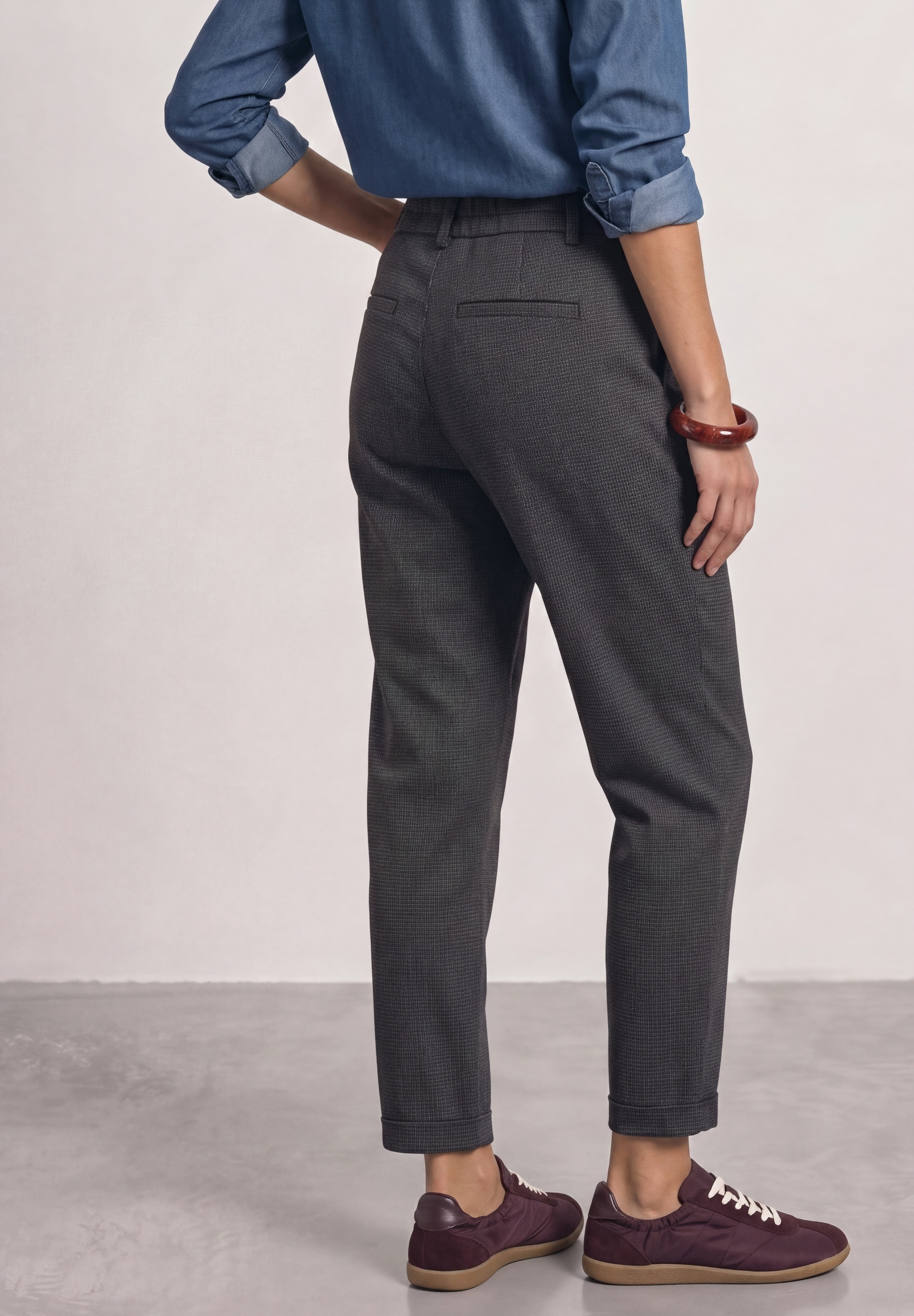 STREET ONE Chinohose  im Casual Fit und mit Minimalmuster