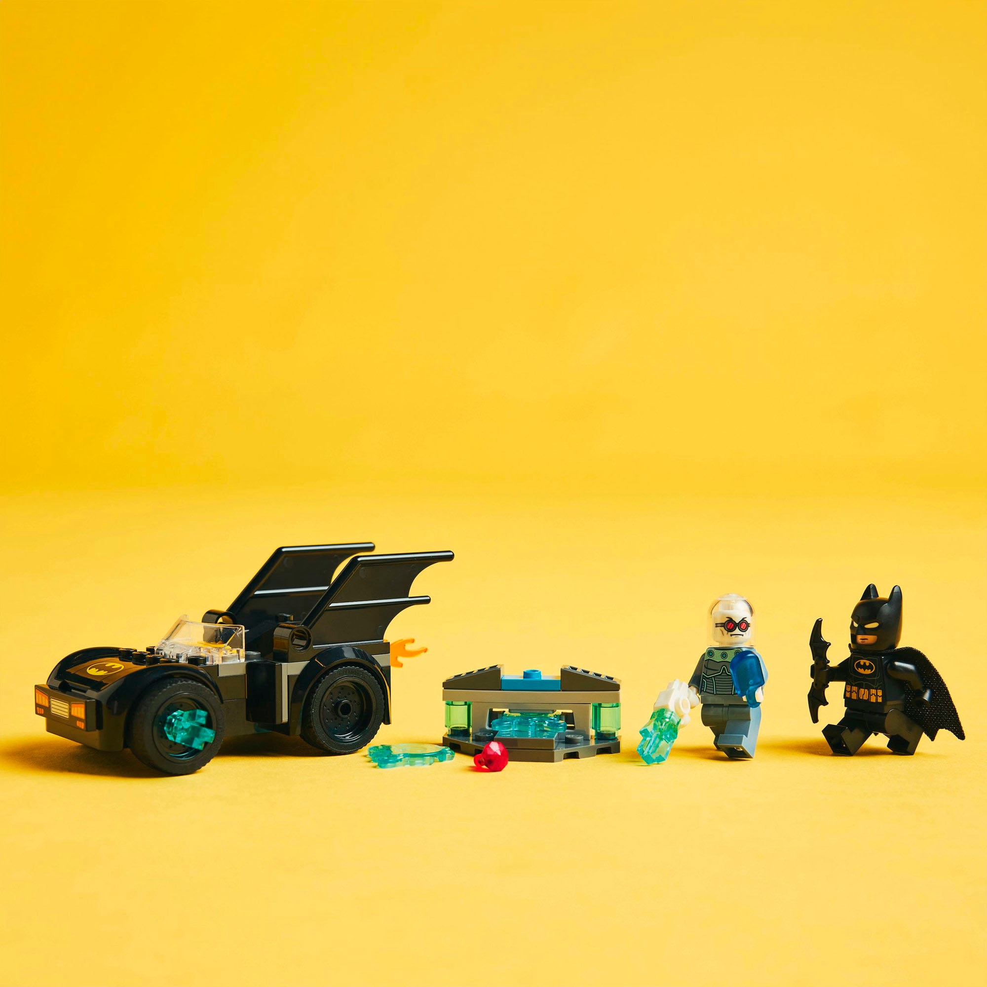 LEGO® Konstruktionsspielsteine »Batman™ & Batmobil™ vs. Mr. Freeze™ (76301), LEGO Super Heroes«, (63 St.), Made in Europe