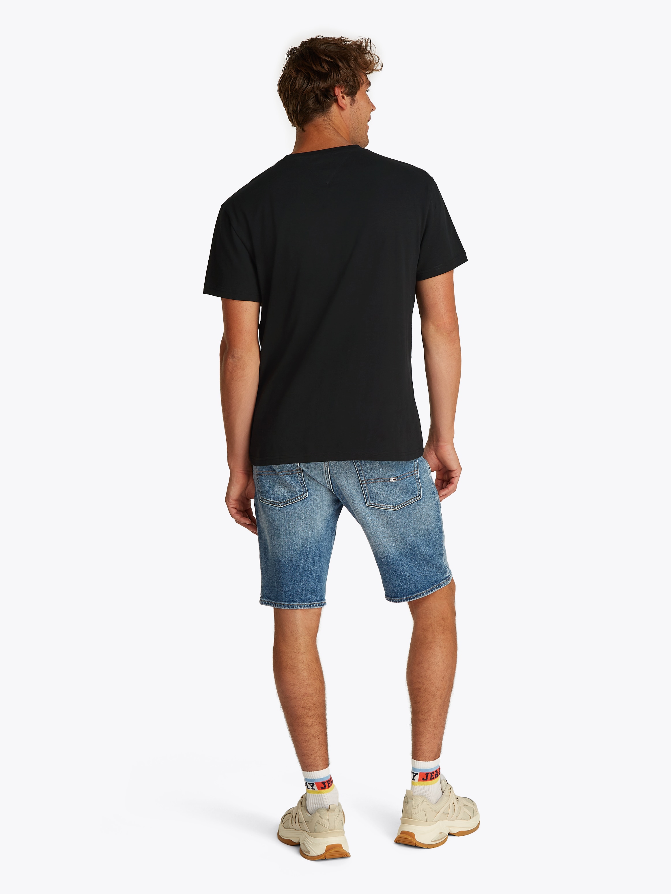 Tommy Jeans Kurzarmshirt »TJM REG GRAPHIC SLUB TEE EXT«, Mit Rundhalsausschnitt