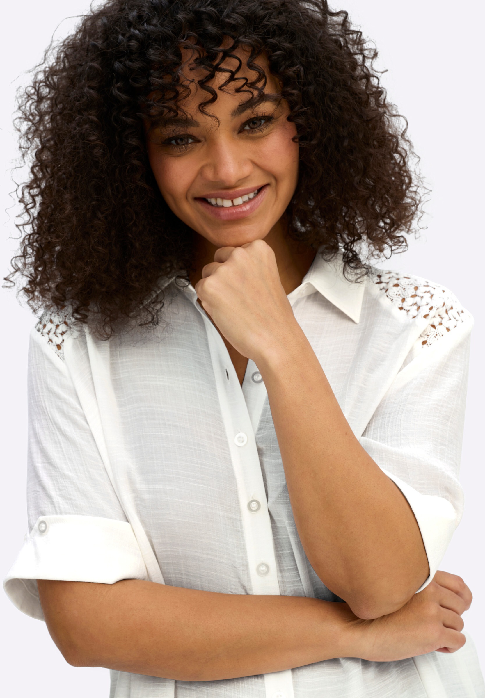 sheego by Joe Browns Hemdbluse »Halbarm-Bluse Spitzenbluse mit Zipfelsaum«