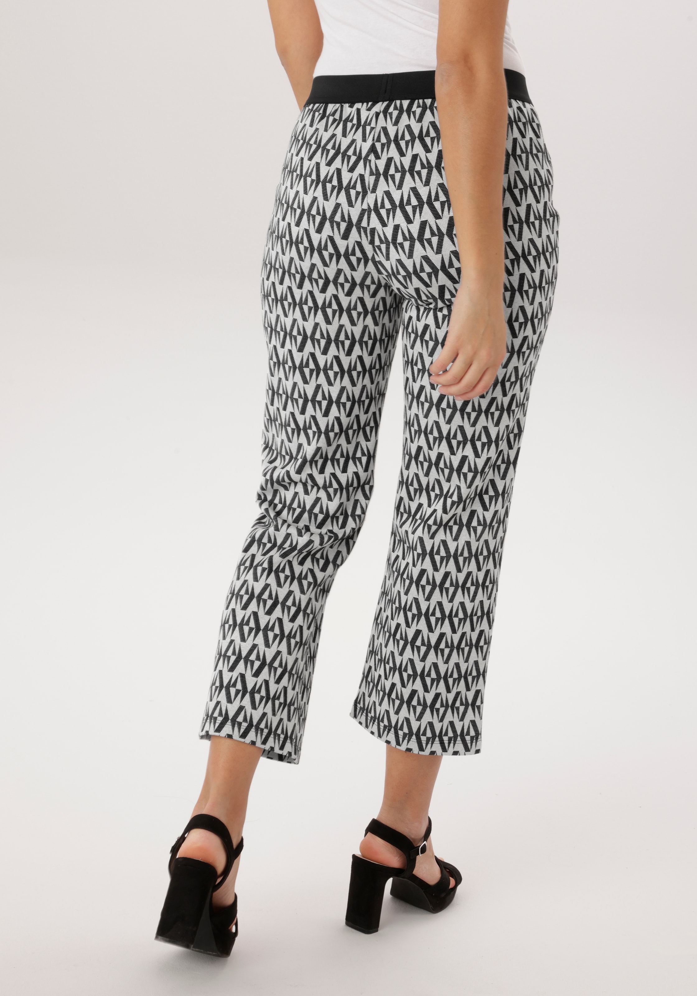 Aniston SELECTED Schlupfhose  mit modischer Jacquardmusterung - NEUE KOLLEKTION