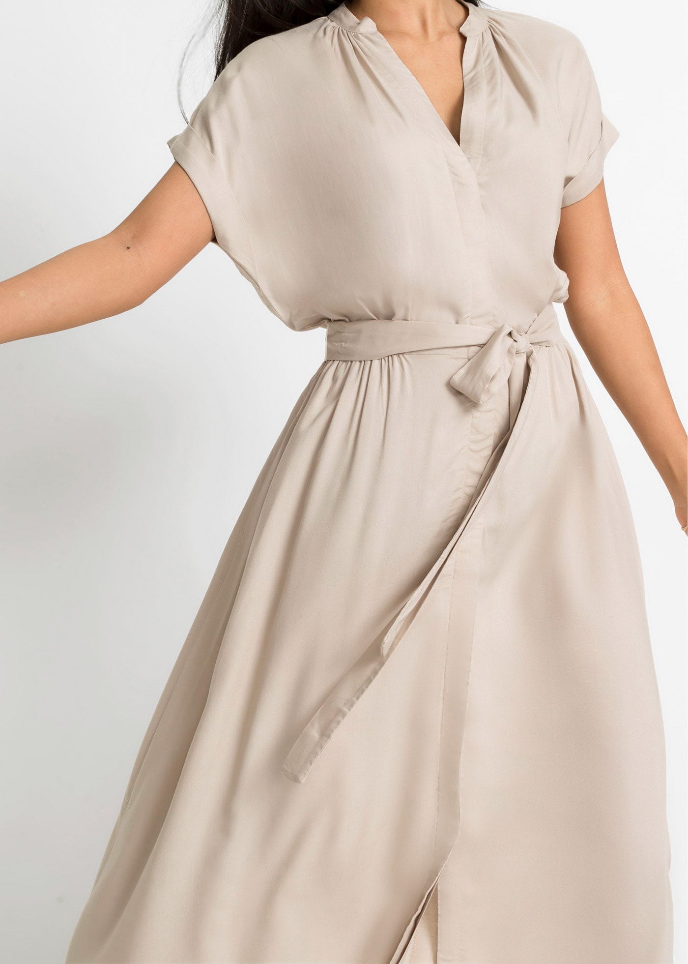 bonprix Hemdblusenkleid für stilvollen Auftritt, aus Viskose, ausgestellte Passform