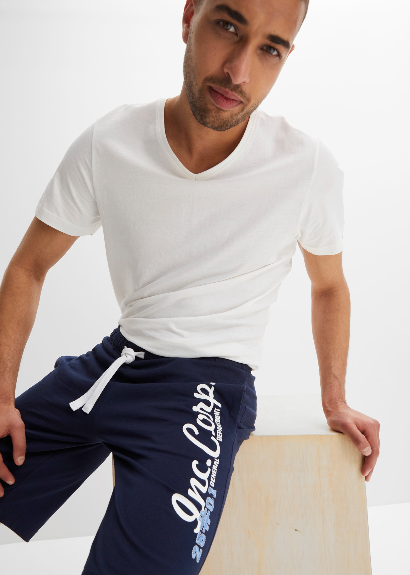 bonprix Bermudas  aus Baumwolle, mit Kordeln in Kontrastfarbe, Regular Fit