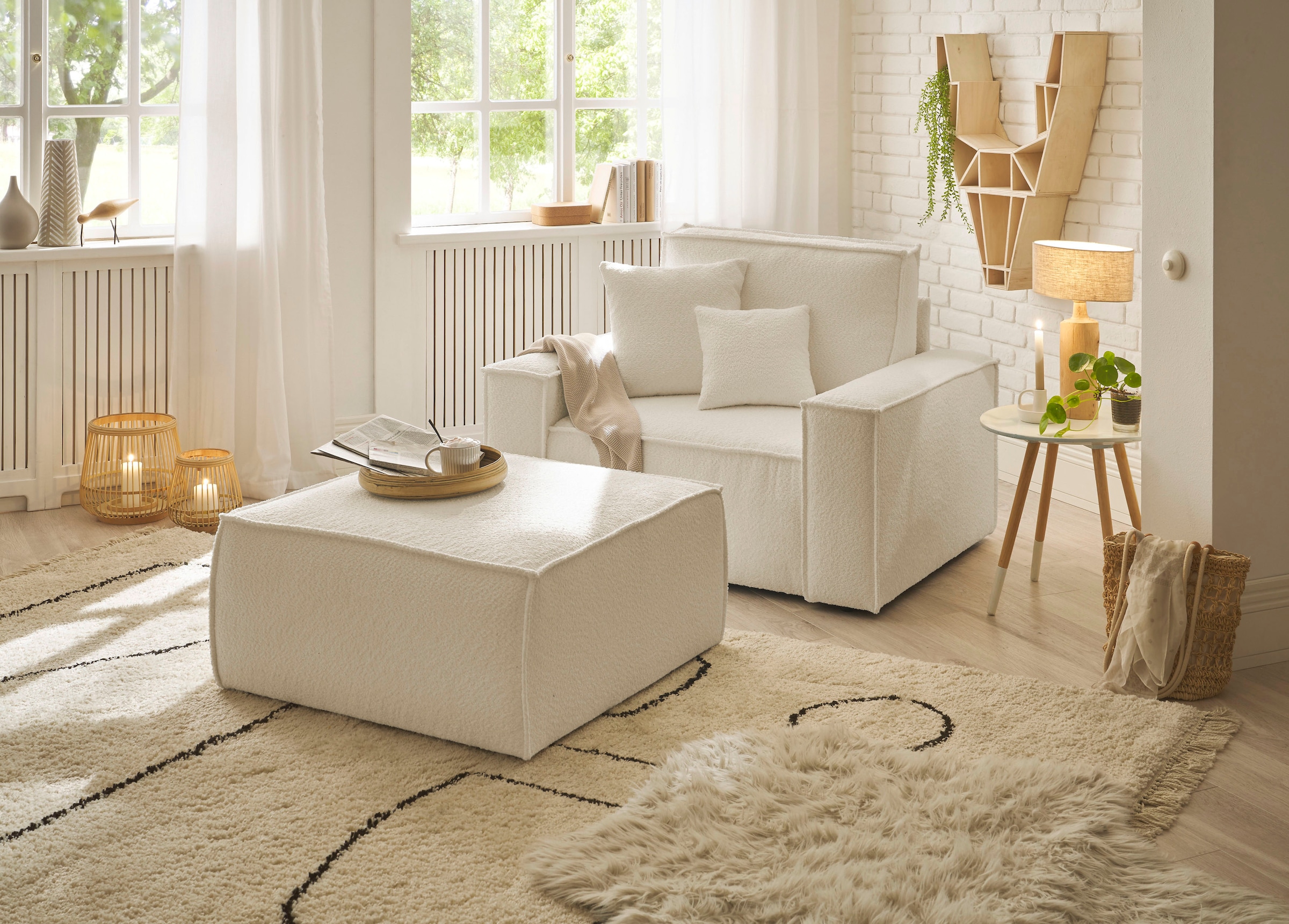 OTTO home Loveseat »FINNLEY Bouclé, Loveseat & Hocker im Set, inkl. Zierkissen« 2 Stk. tlg. verfügbar in den Stoffqualitäten Bouclé, Struktur fein und Mega Cord