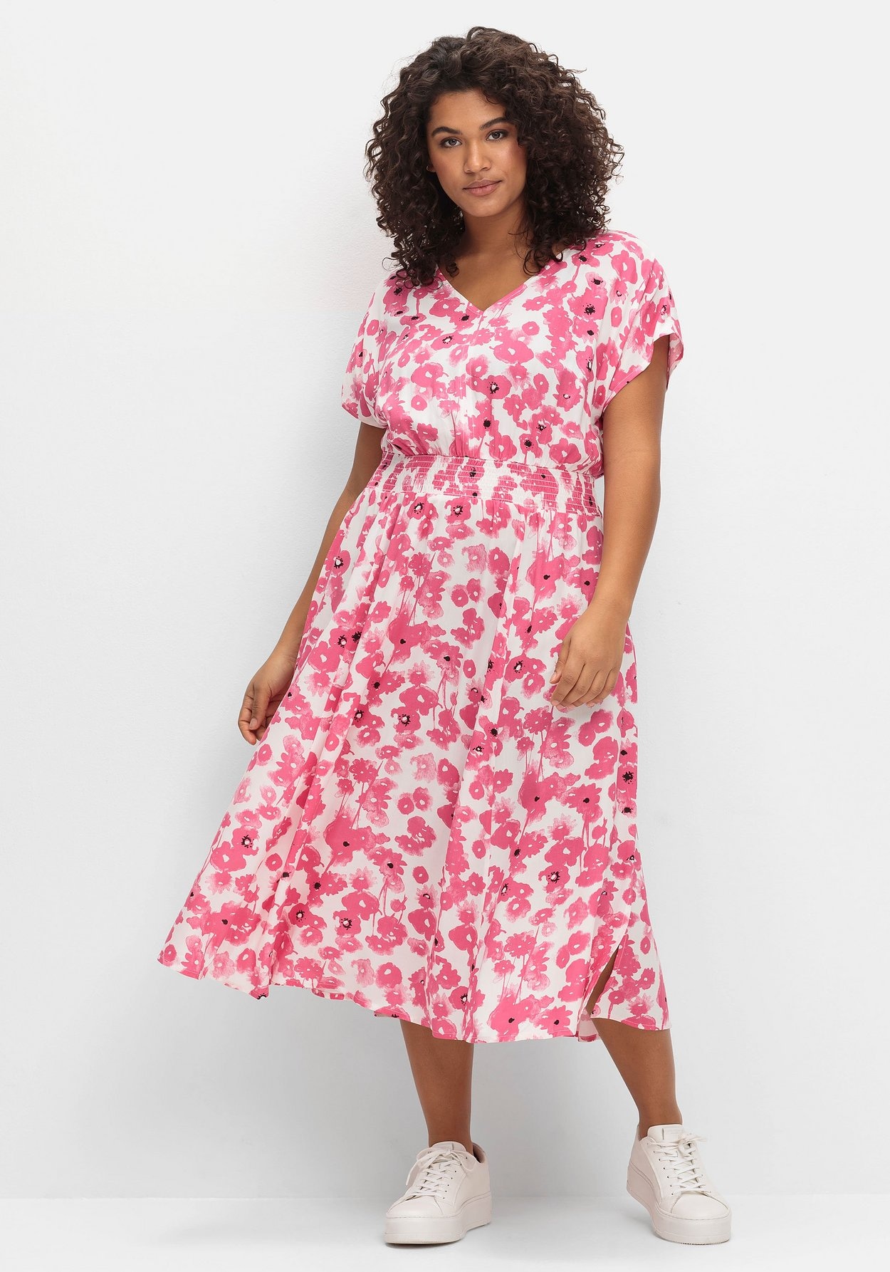 Druckkleid »Kleid mit Minimalprint und Smokbund«, mit Minimalprint und Smokbund