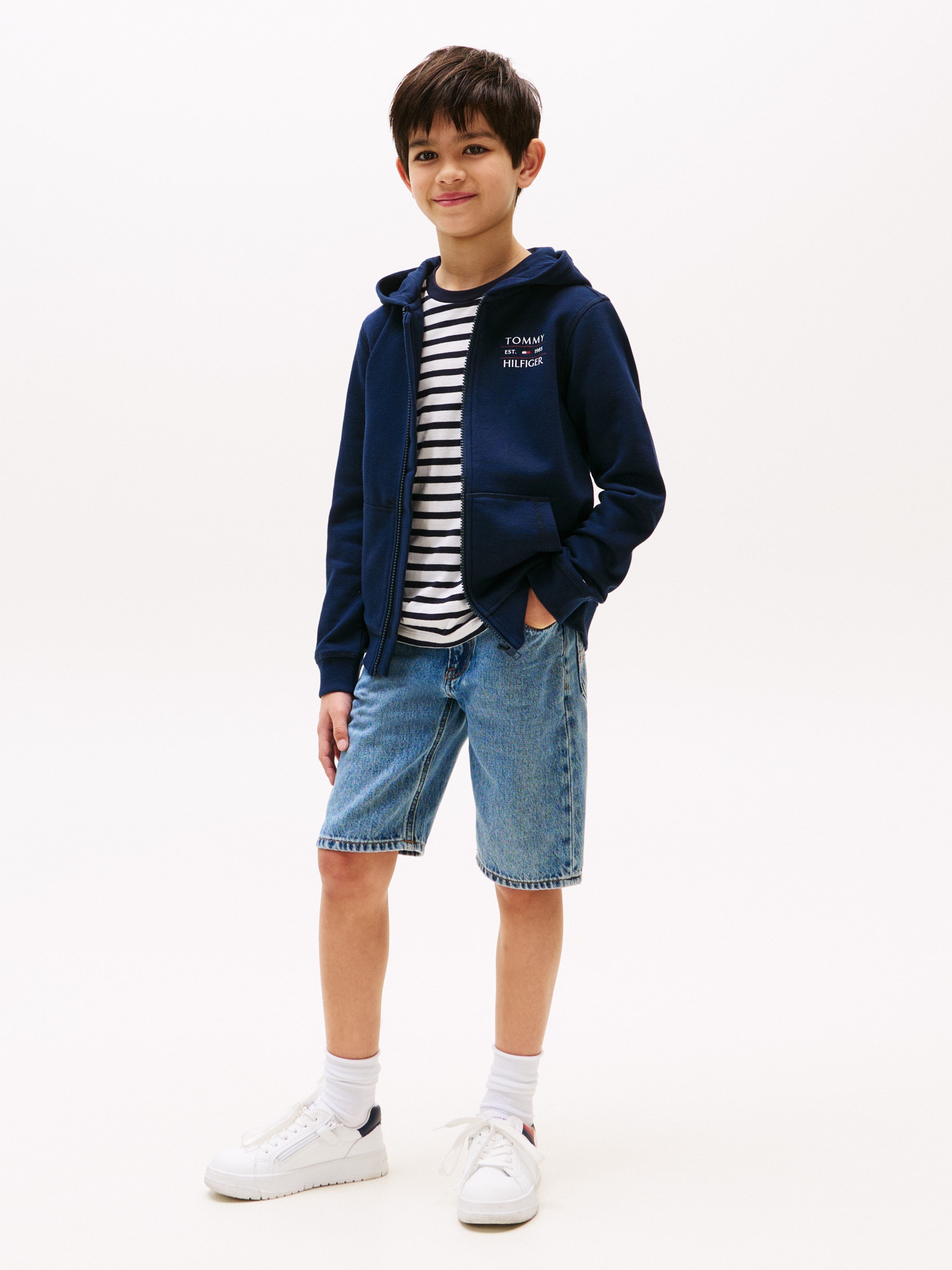 Tommy Hilfiger Kapuzensweatjacke »TOMMY FLAG HILFIGER ZIP HOODIE«, mit Kängurutasche, Logo