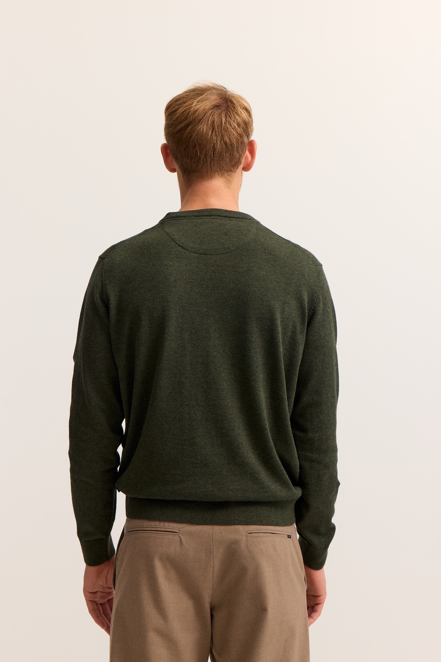 bugatti Rundhalspullover »Regular Fit«, Basic Essential aus reiner Baumwolle