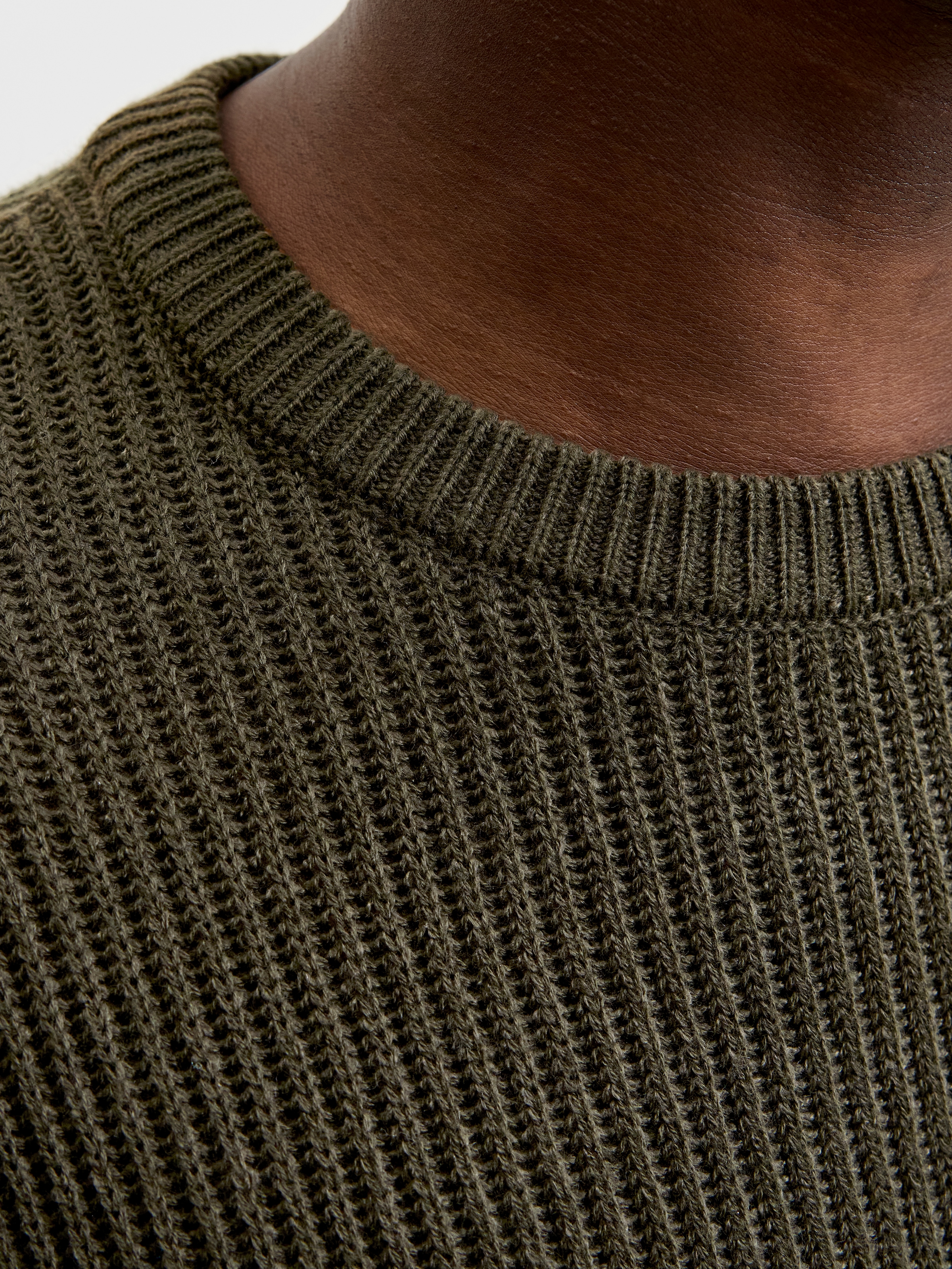 Jack & Jones Rundhalspullover »JJPANNEL KNIT CREW NECK AW26« Materialmix, regular fit