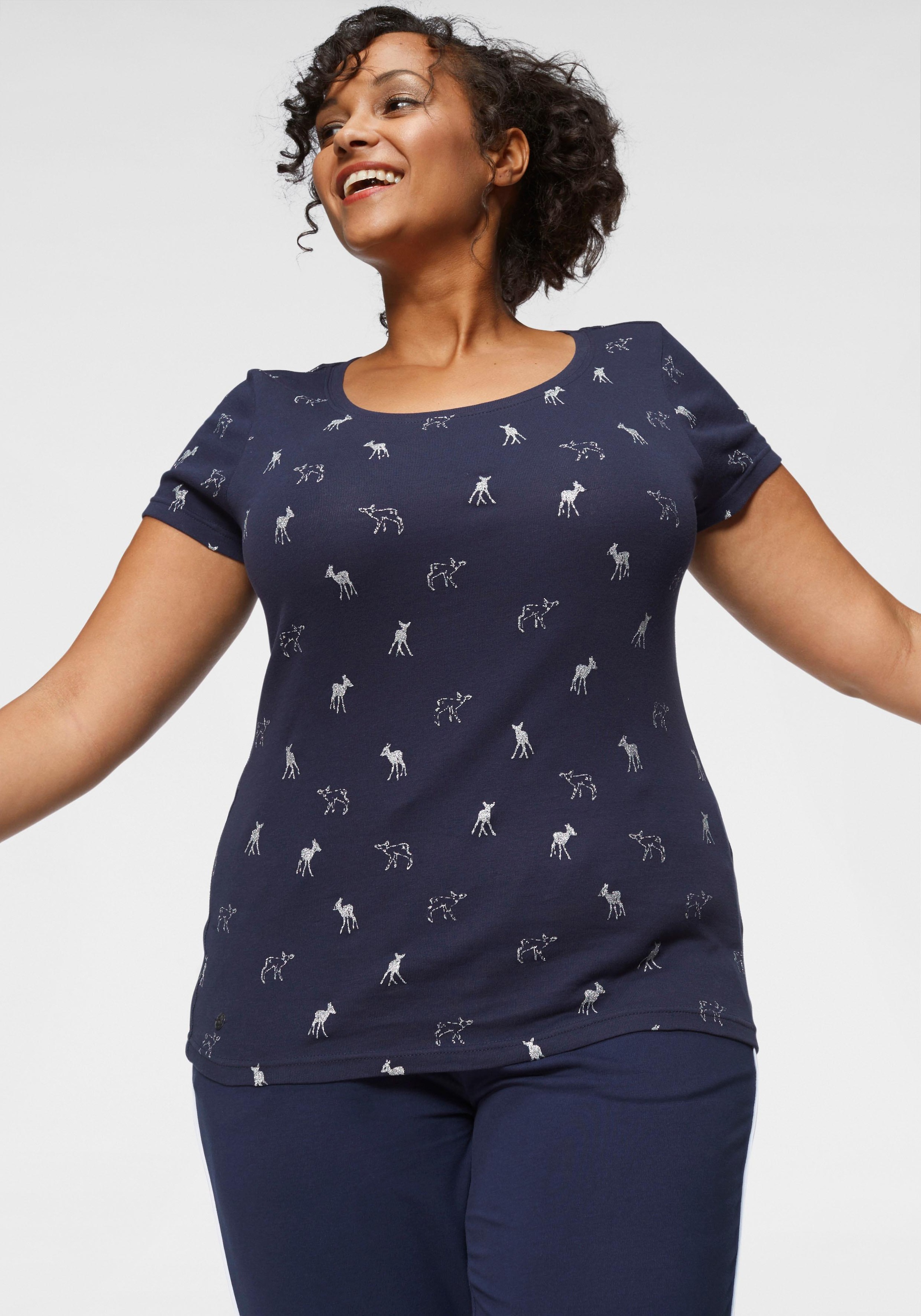KangaROOS T-Shirt, kurzärmelig, sehr figurbetont und hüftbedeckend