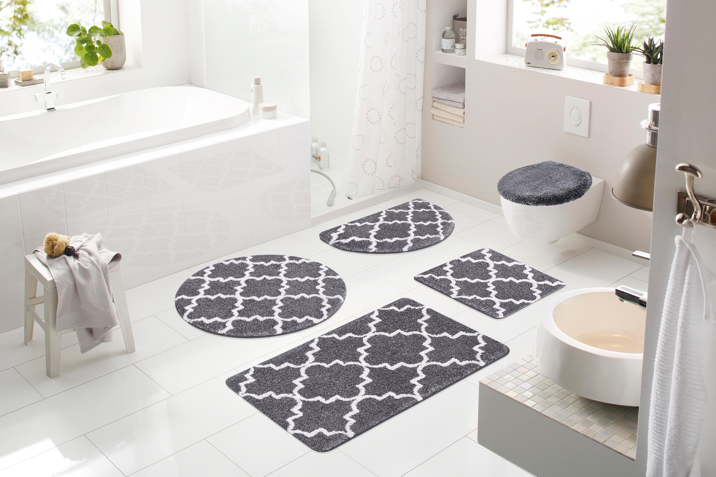 my home Badematte »Suzie«, rutschhemmend beschichtet, strapazierfähig-fußbodenheizungsgeeignet-schnell trocknend, Muster, Badteppich, Badematten auch als 3 teiliges Set & rund