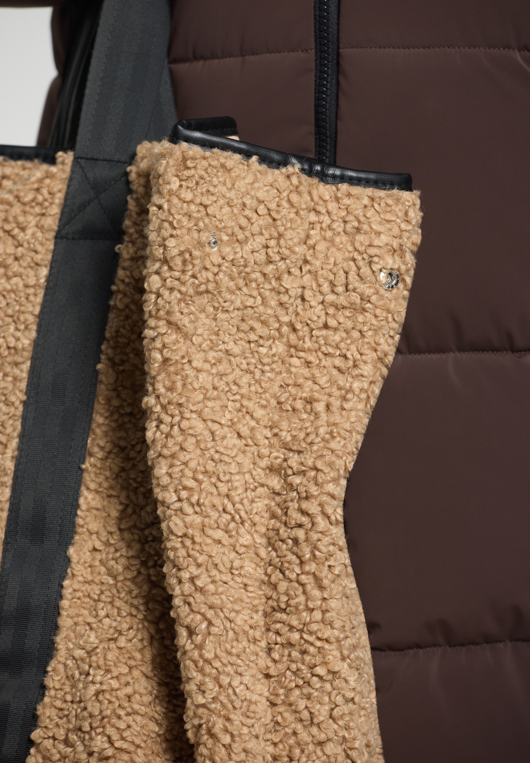 Luhta Shopper »LUHTA OUTAMO« mit innenliegender Reißverschlusstasche, mit Polyesterfutter