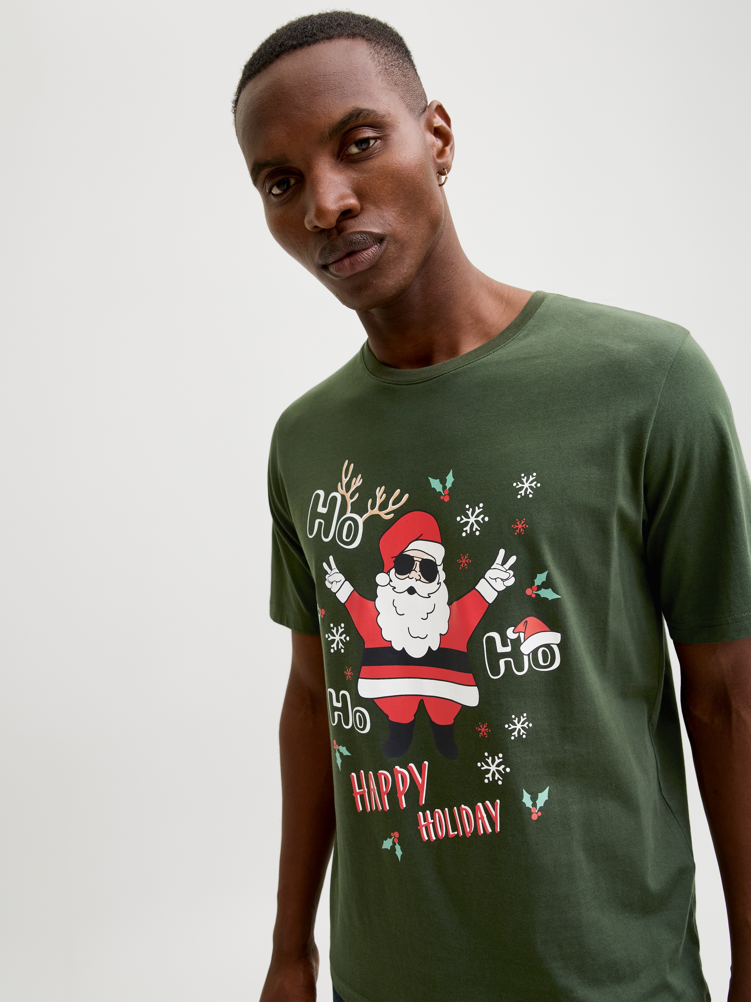 Jack & Jones Rundhalsshirt »JJCHRISTMAS TEE SS CREW NECK XMAS« mit weihnachtlichem Druck