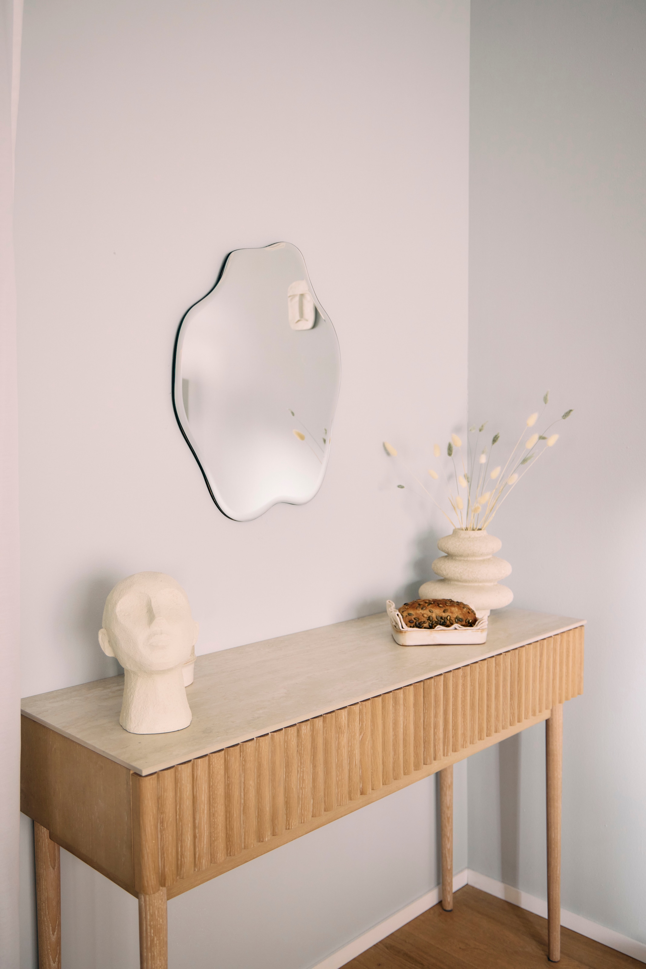 homsy by Ana Johnson Tischvase »Floriva, 21x20cm, strukturierte, matte Oberfläche« hochwertige Keramik aus einer traditionellen Manufaktur,Made in Europe