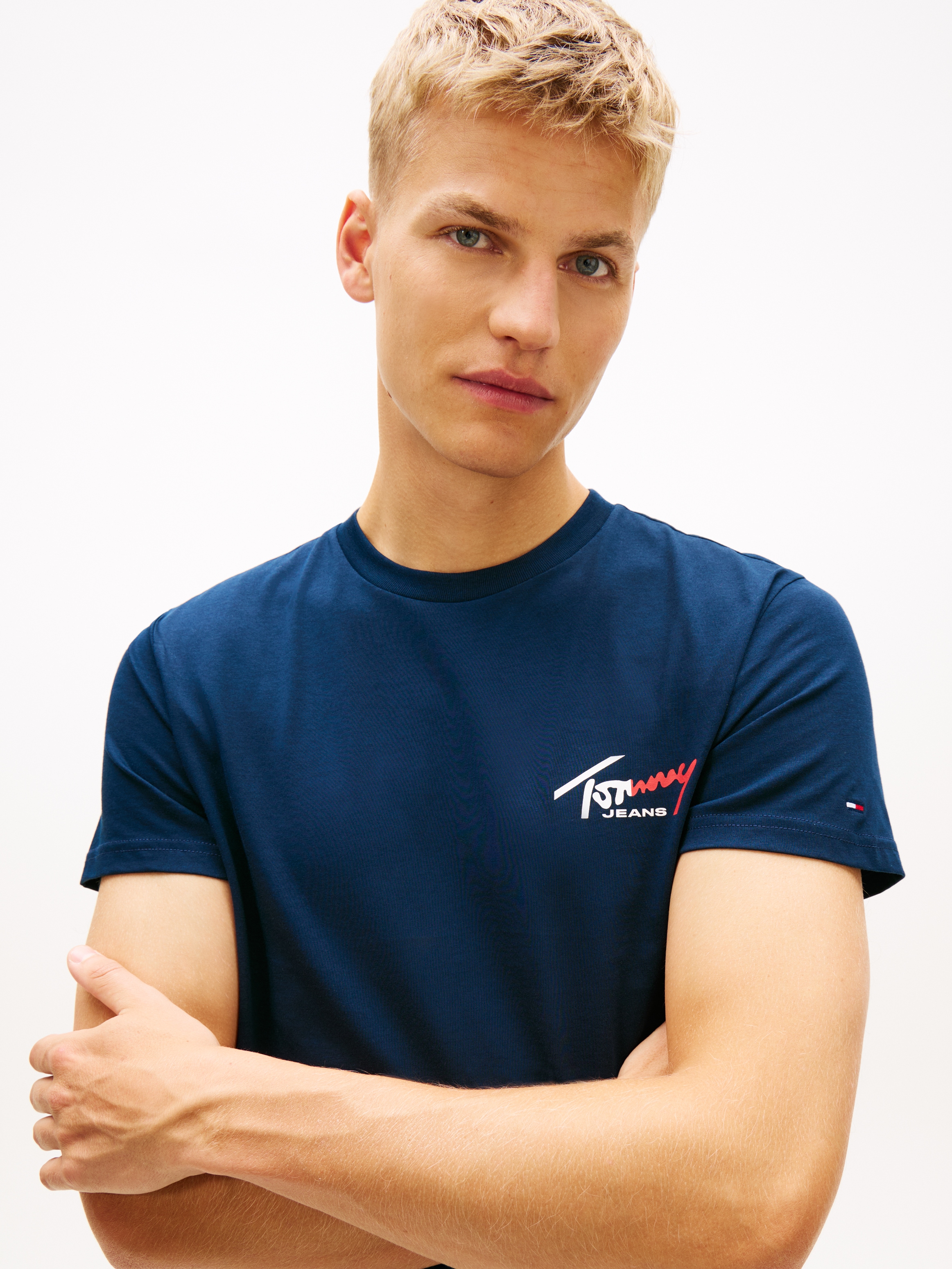Tommy Jeans T-Shirt »TJM SLIM FIT SIGN CHEST« mit Markenprint