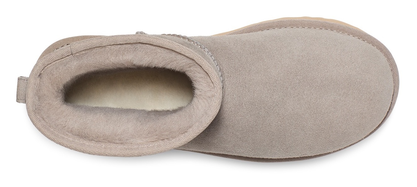 UGG Schlupfboots »Classic Mini II«, Bequemschuh, Freizeitschuh im Twinface-Design