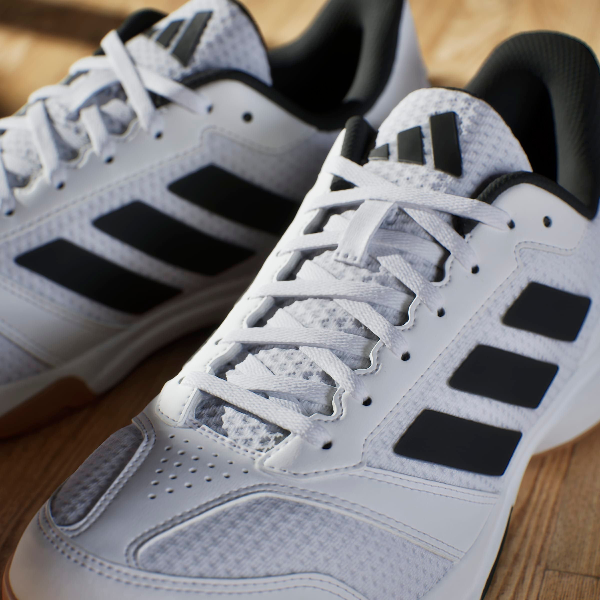 adidas Performance Hallenschuh »LIGRA 8 INDOOR«, geeignet für jeden Hallensport