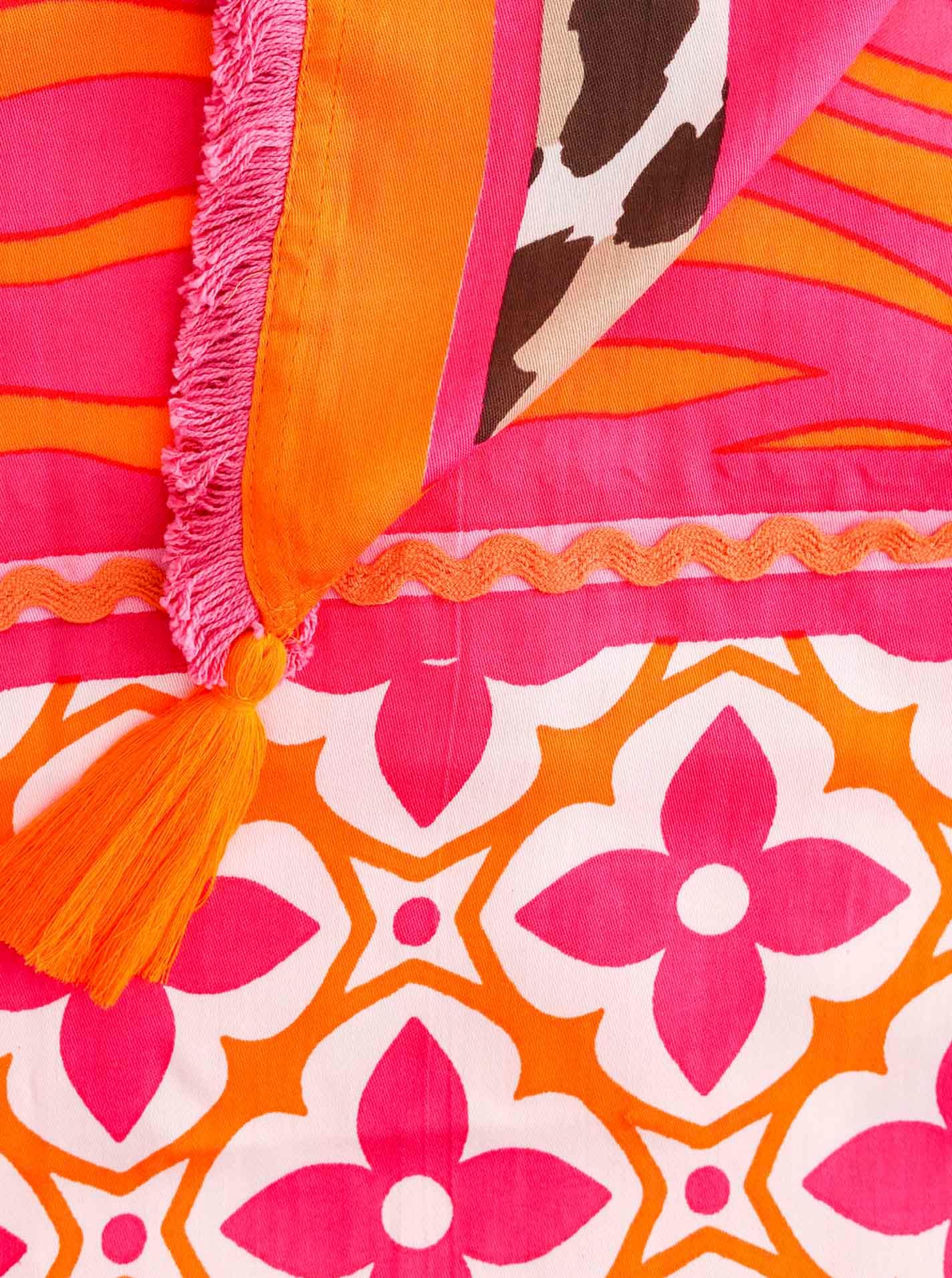 Zwillingsherz Modetuch mit Allover-Print, Tasseln und kleiner Fransenkante