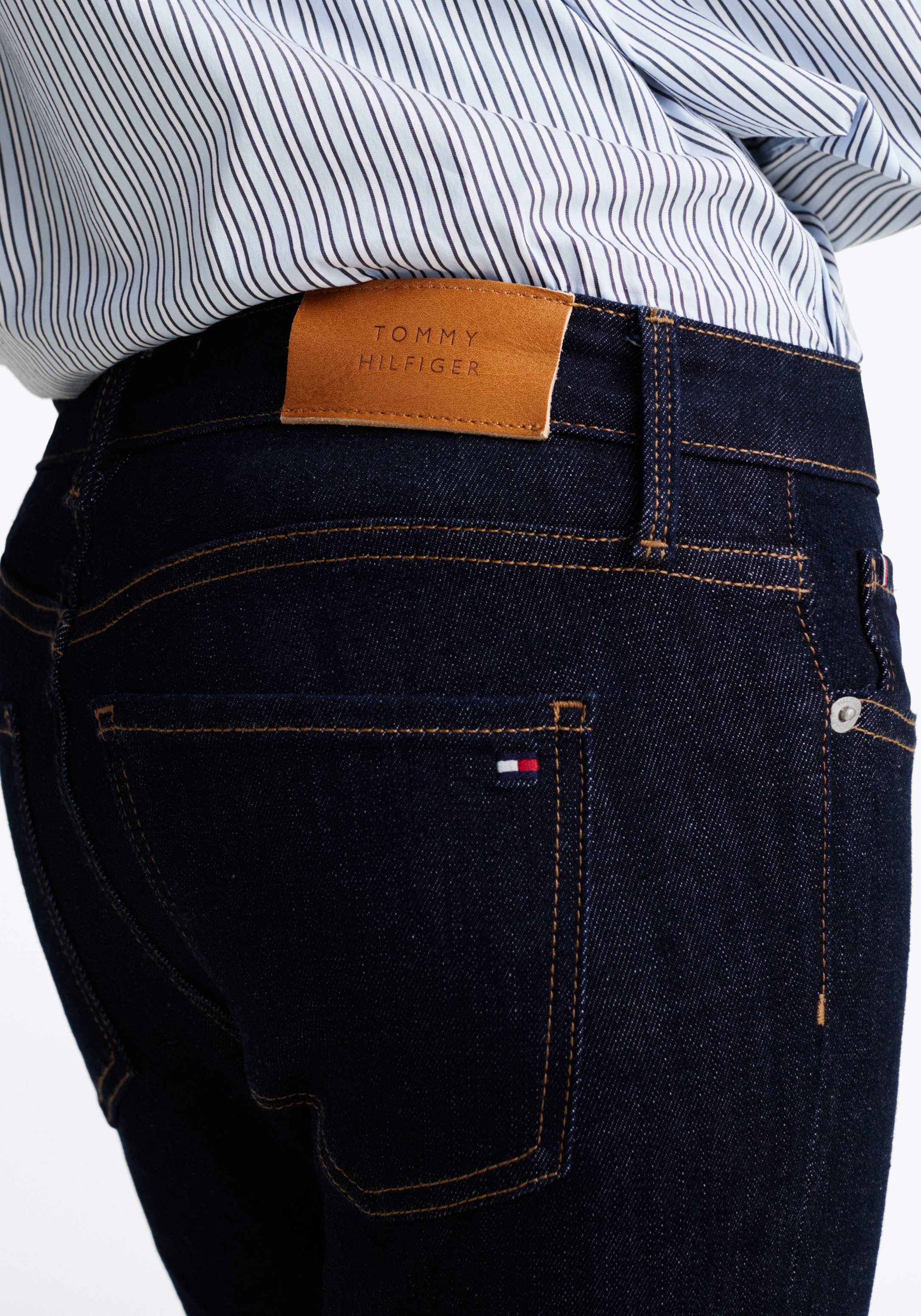 Tommy Hilfiger Skinny-fit-Jeans »HERITAGE COMO SKINNY RW«, (TH FLEX COMO SKINNY RW), mit Tommy Hilfiger Logo-Badge