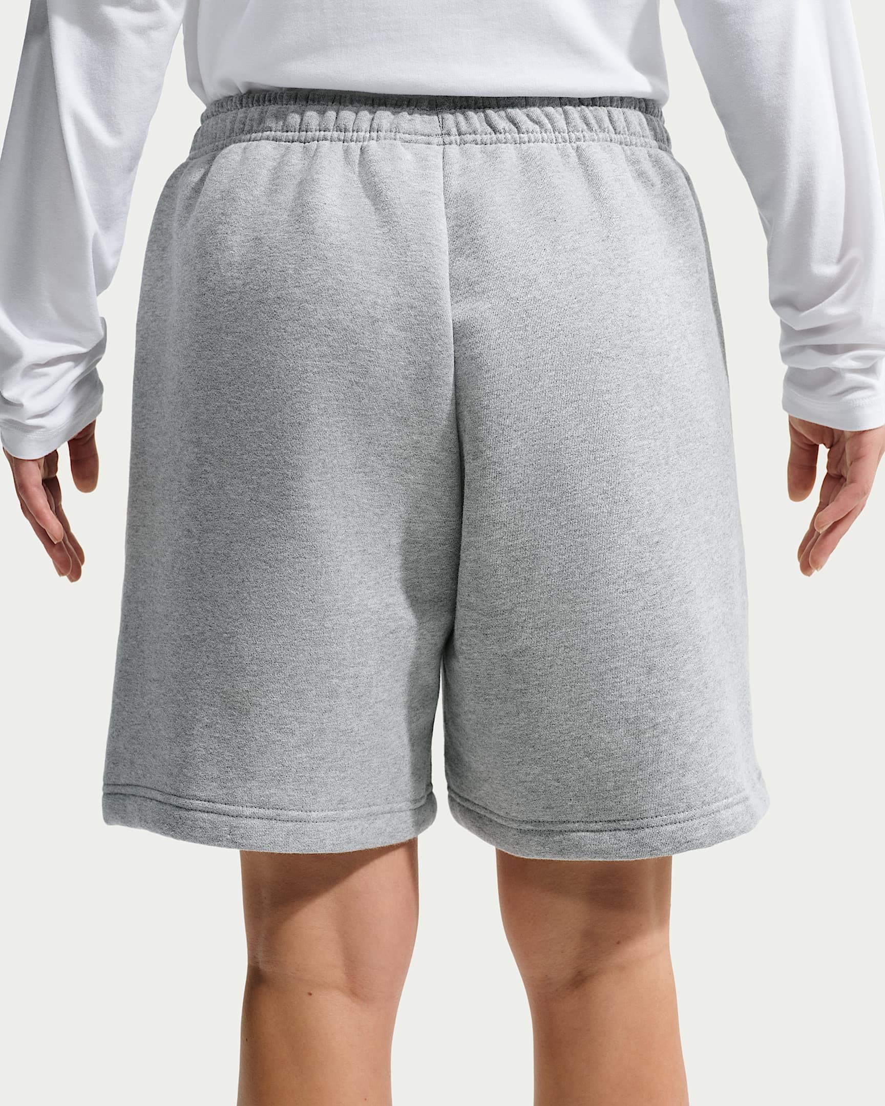 Nike Sportswear Sweatshorts »W NK STDO FLC MW HR OS SHORT«  sportlicher Schnitt, aus Baumwolle und Polyester