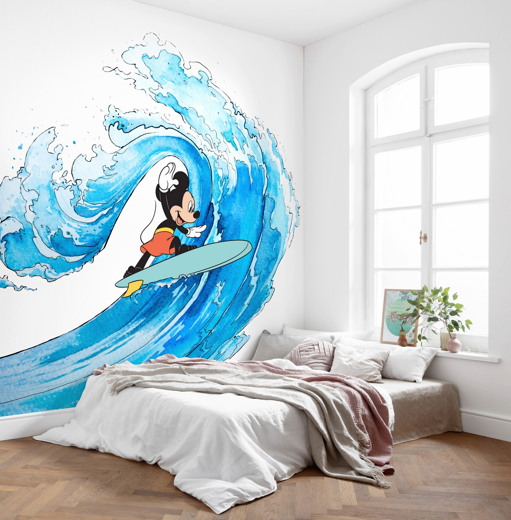 Komar Vliestapete »Digitaldruck Vlies - Mickey Surfing - Größe 300 x 280 cm«, bedruckt, Kinderzimmer