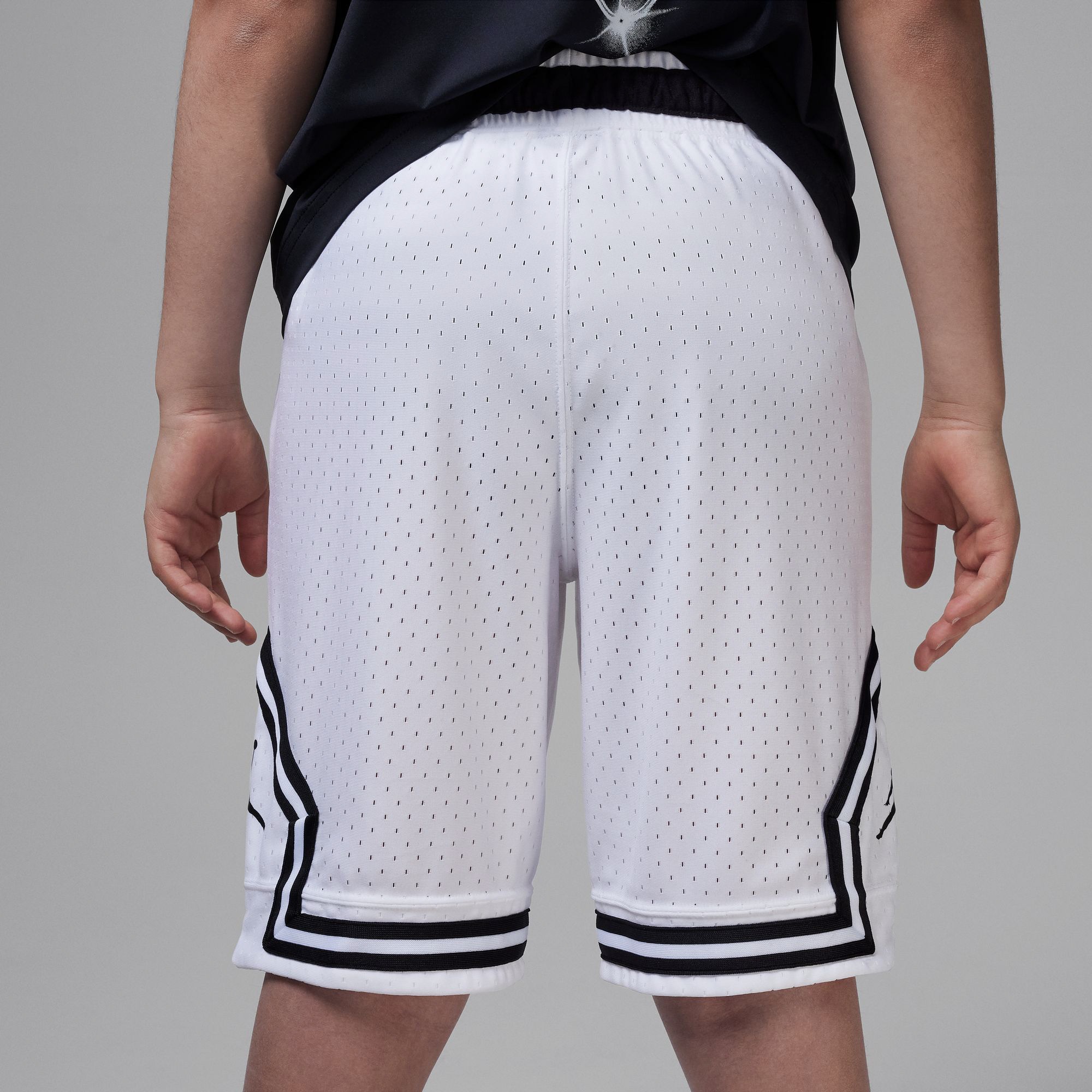 Jordan Funktionsshorts  mit Farbeinsätzen, in Mesh-Optik