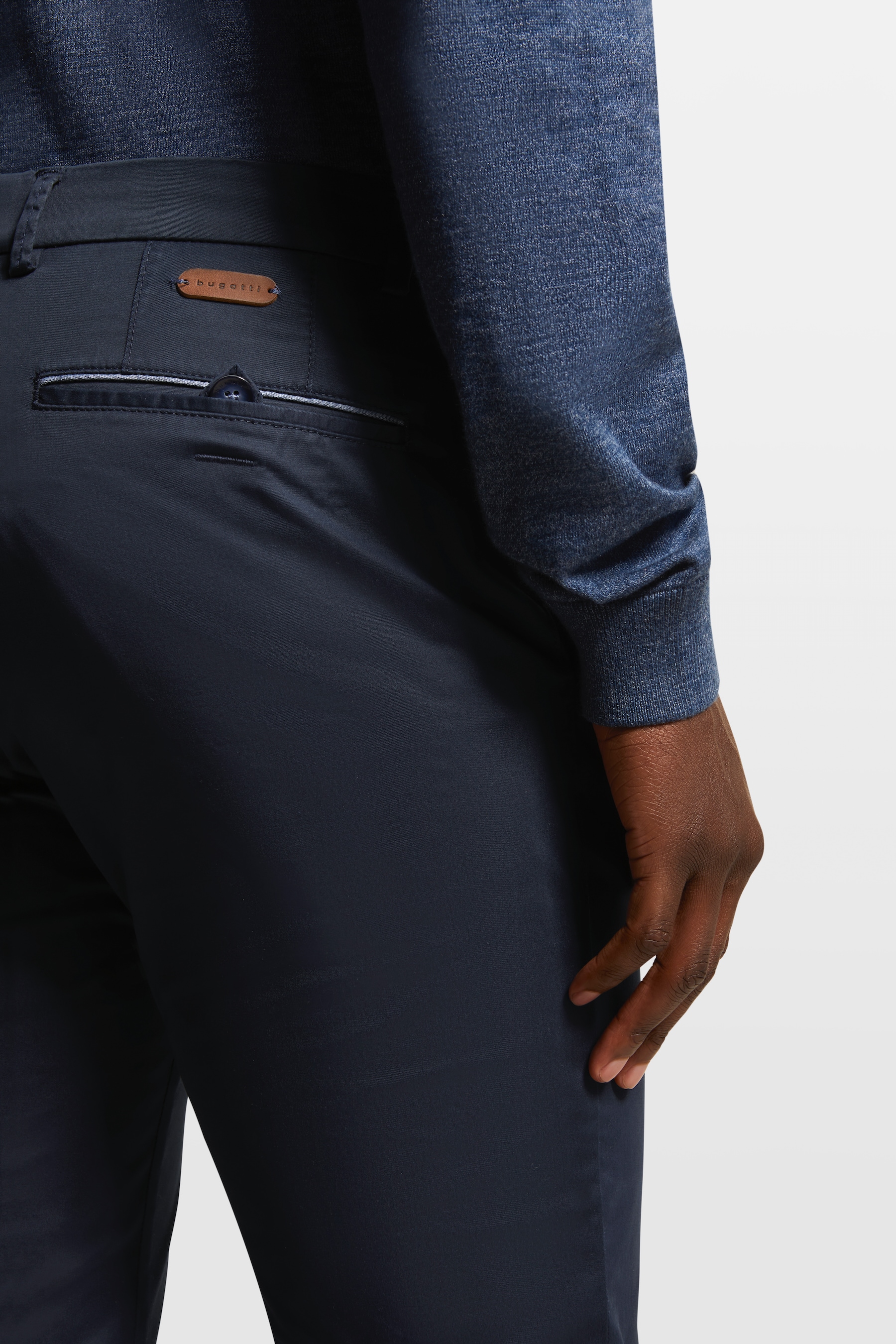 bugatti Chinohose, mit Elasthananteil