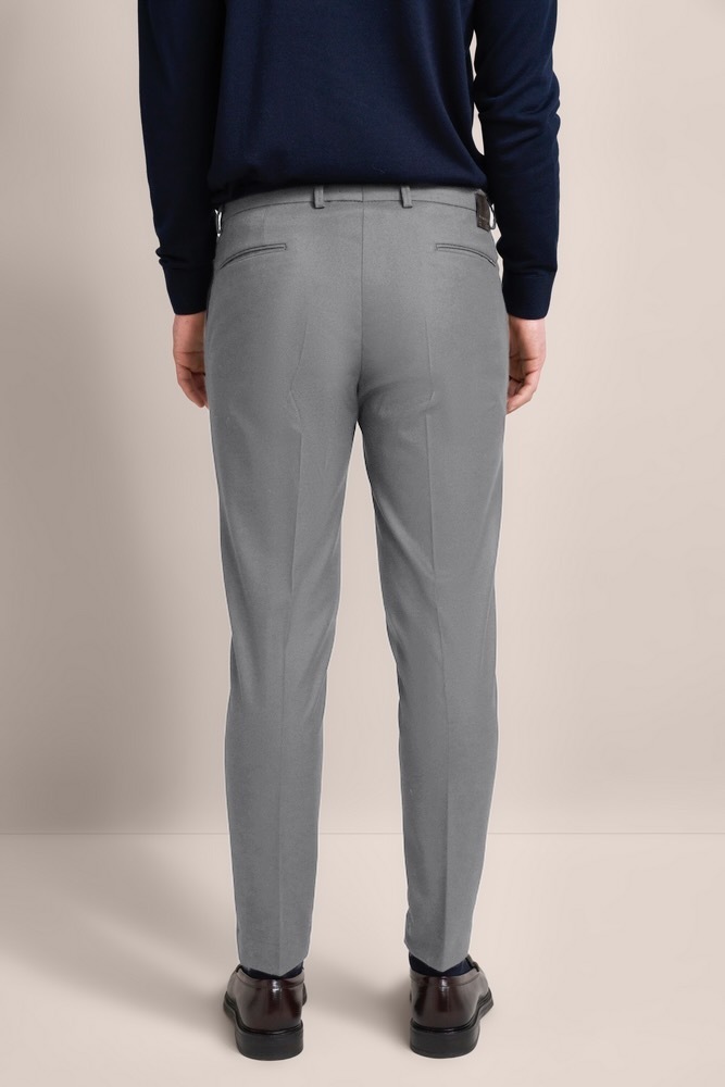 bugatti Stoffhose, mit moderner Form