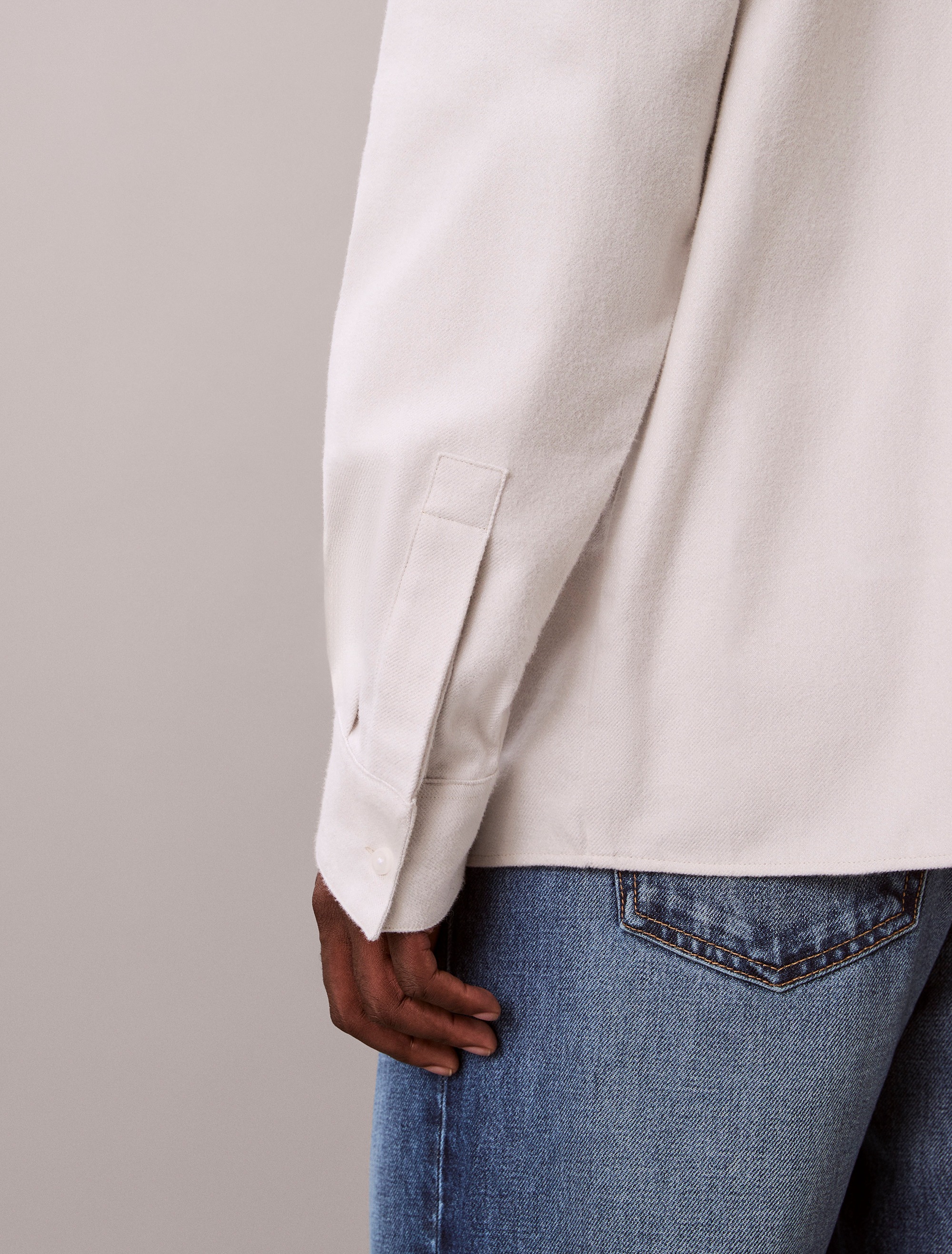 Calvin Klein Flanellhemd »LS MELANGE FLANNEL EASY SHIRT«, Mit Rundhalsausschnitt, regular fit