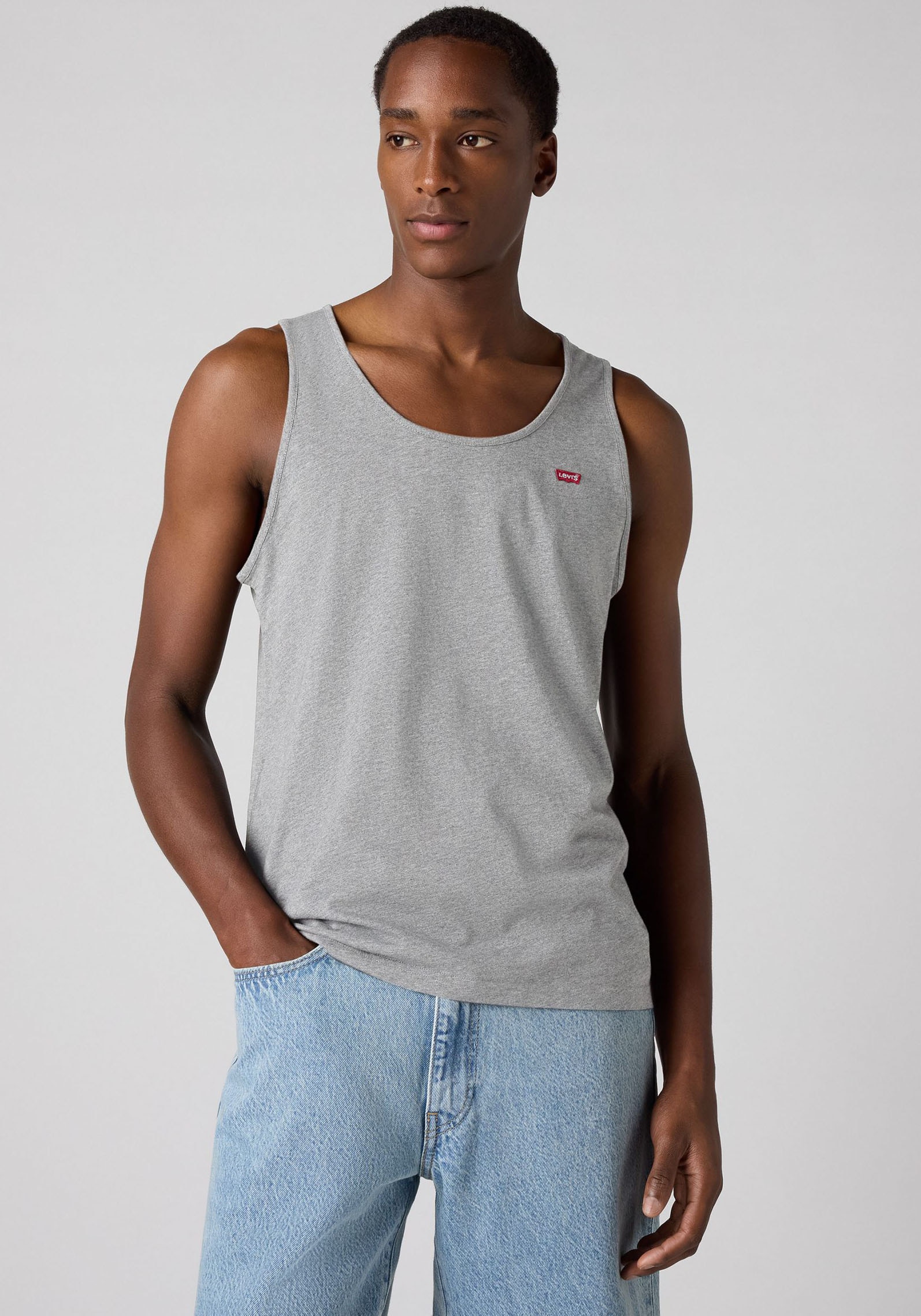 Levi's® Tanktop »LSE HOUSEMARK TANK« mit Logo Stickerei