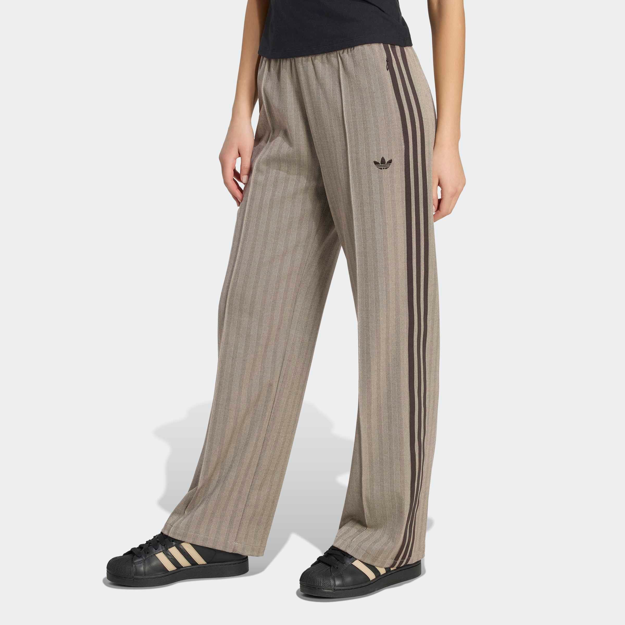 adidas Originals Sporthose »CLASSIC TP«  lange Hose, normal-weite Passform