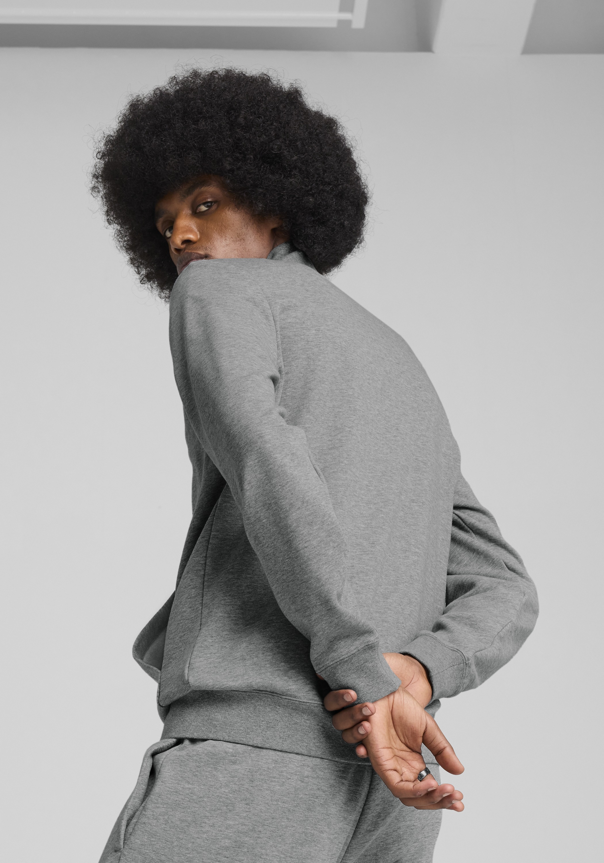 PUMA Trainingsjacke »ESS NO. 1 LOGO TRACK JACKET TR« ohne Kapuze mit Stehkragen, mit Kängurutasche, aus Baumwolle