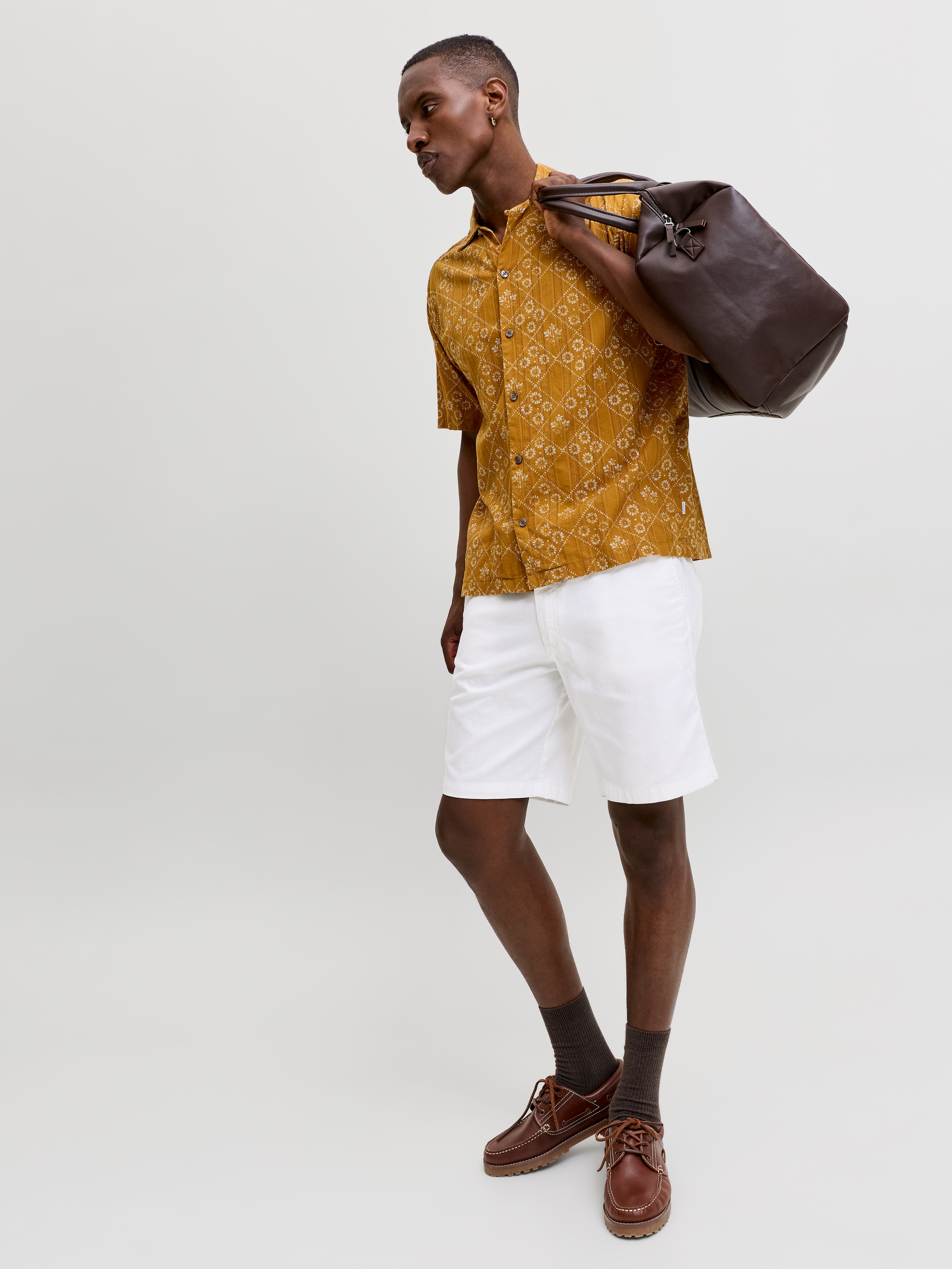 Jack & Jones Shorts »JPSTJAIDEN HYBRID BONDI JOG SHORT REG SN«  Baumwollmischung, locker geschnitten