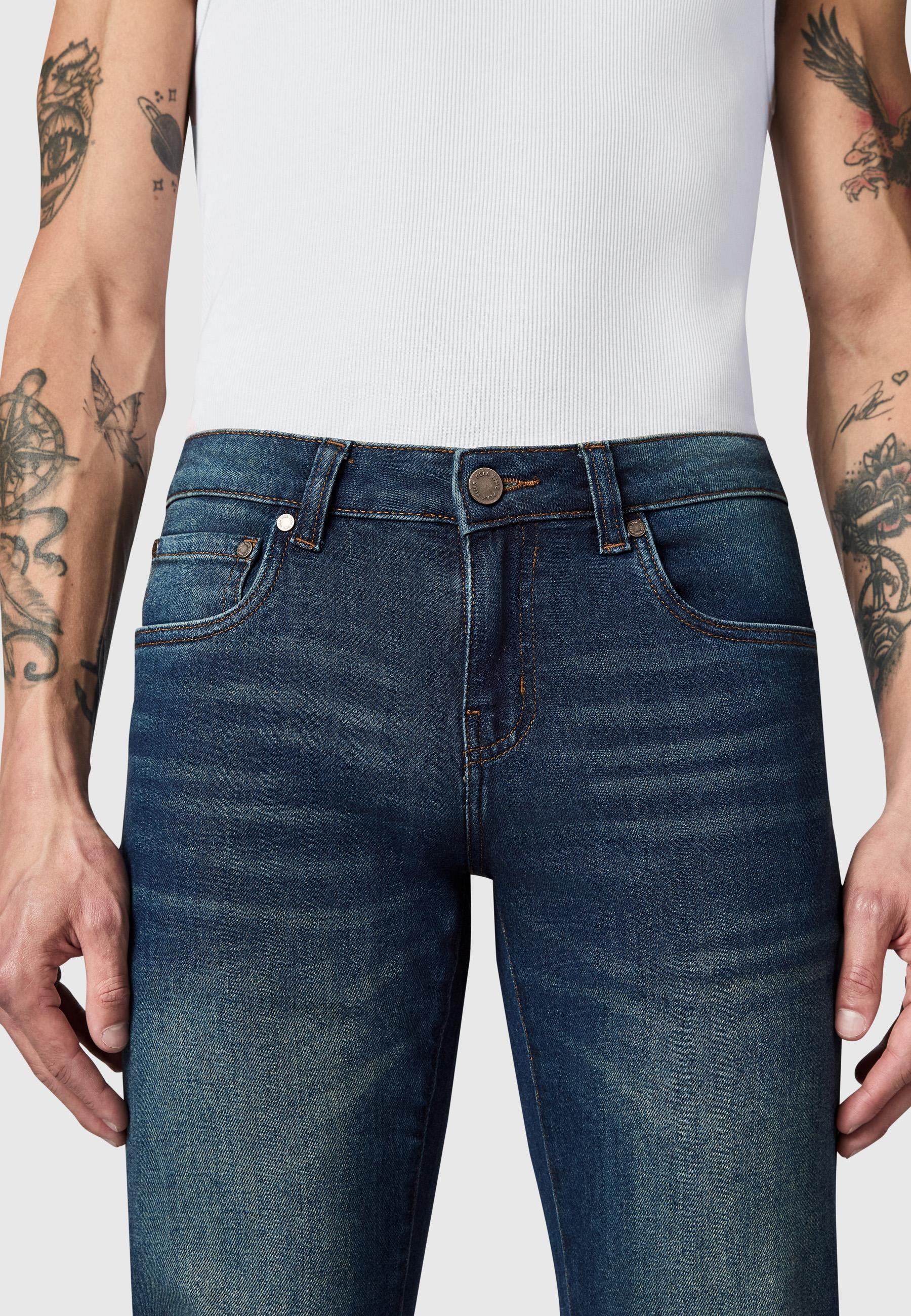 PEAK TIME Straight-Jeans »Straight-Jeans Orbis« Herren Jeans mit Logoprägung
