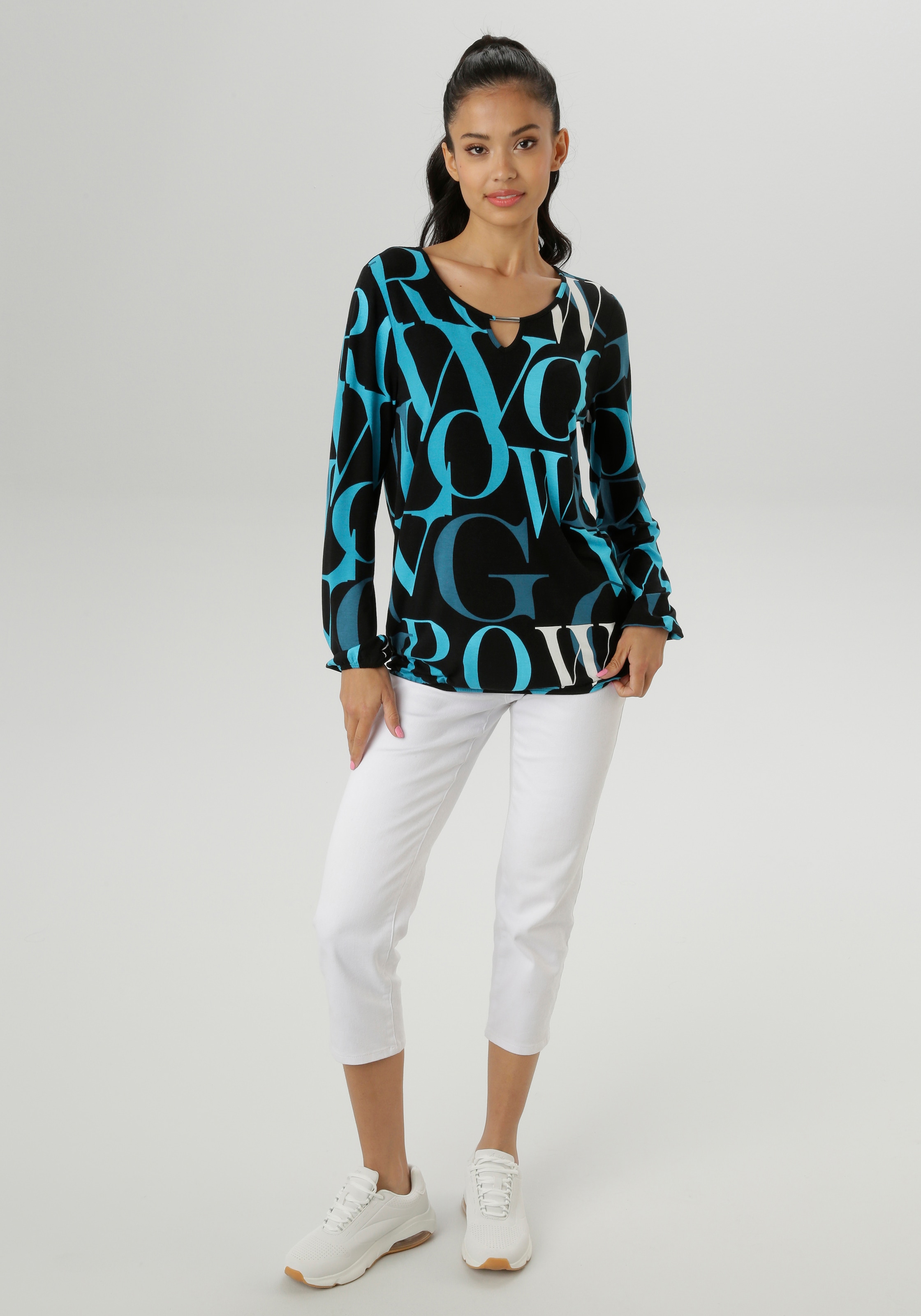 Aniston SELECTED Langarmshirt, mit Cut-out und trendy Buchstabendruck - NEUE KOLLEKTION