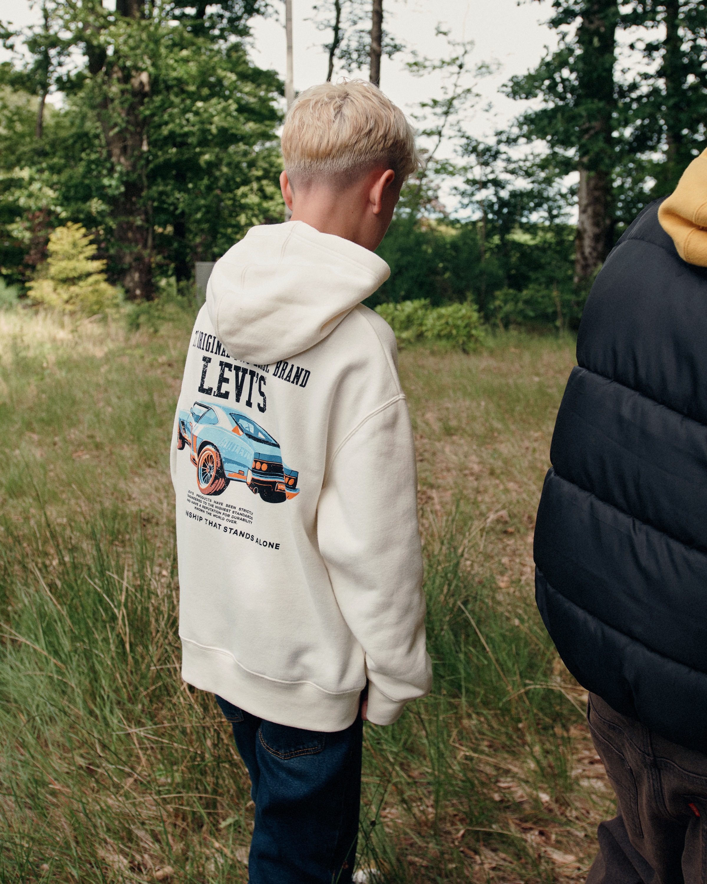 Levi's® Kids Sweatshirt »LVB REV THE ENGINE HOODIE«, für Jungen, mit Kapuze und großem Rückenprint
