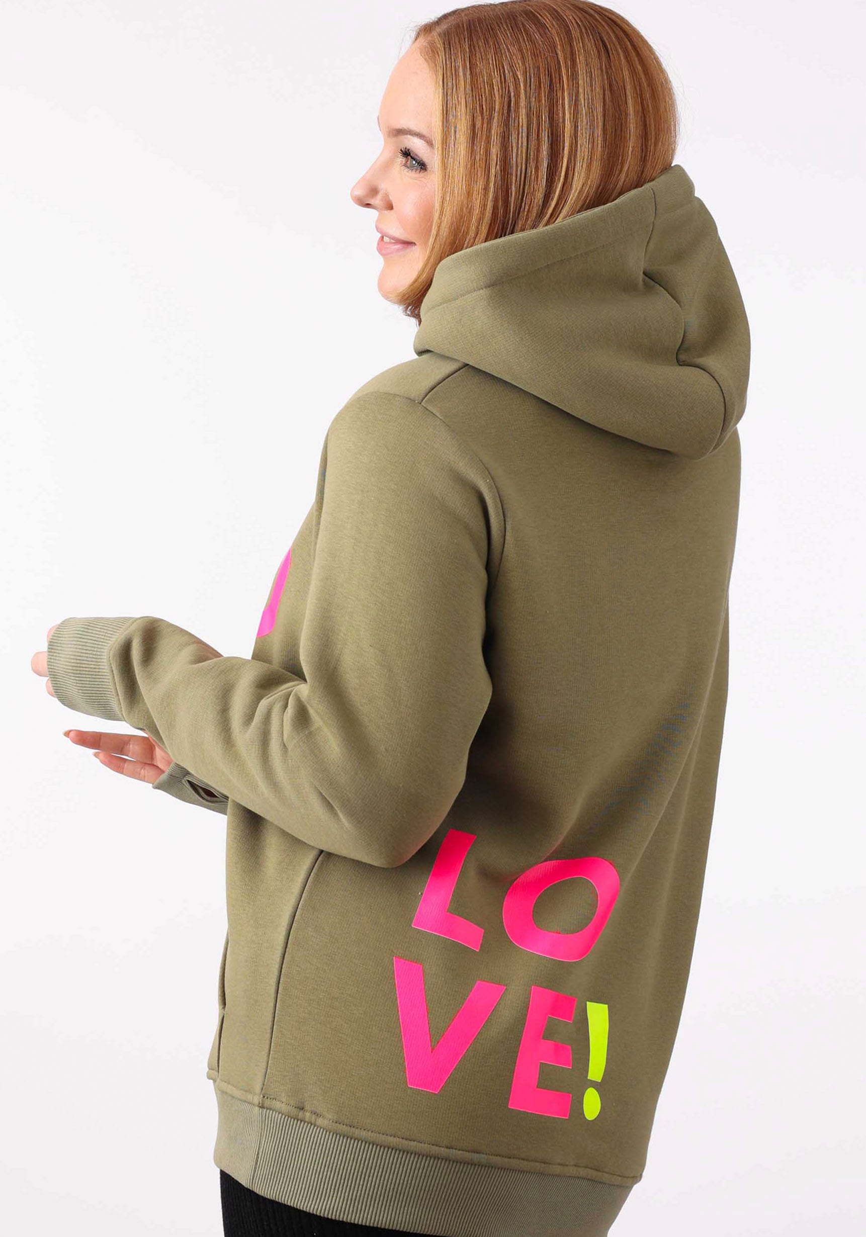 Zwillingsherz Kapuzensweatshirt, mit gesticktem Neon Herz am Ärmel und "Love" Schriftzug auf Kordel