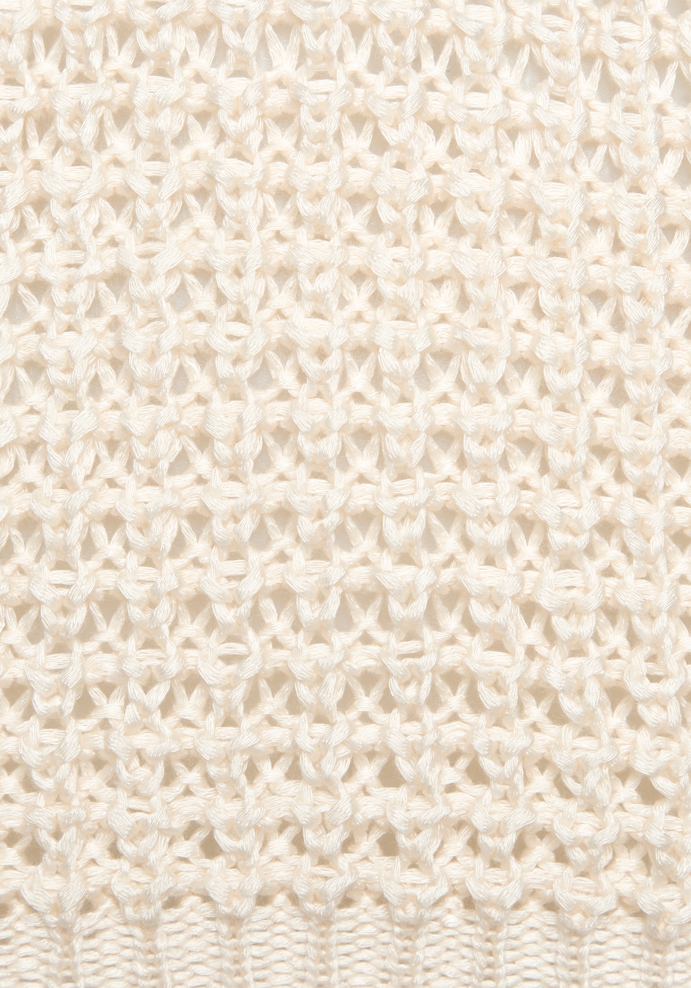 s.Oliver Kurzarmpullover mit weitem Rundhalsausschnitt und sommerlich, elegantem Strick