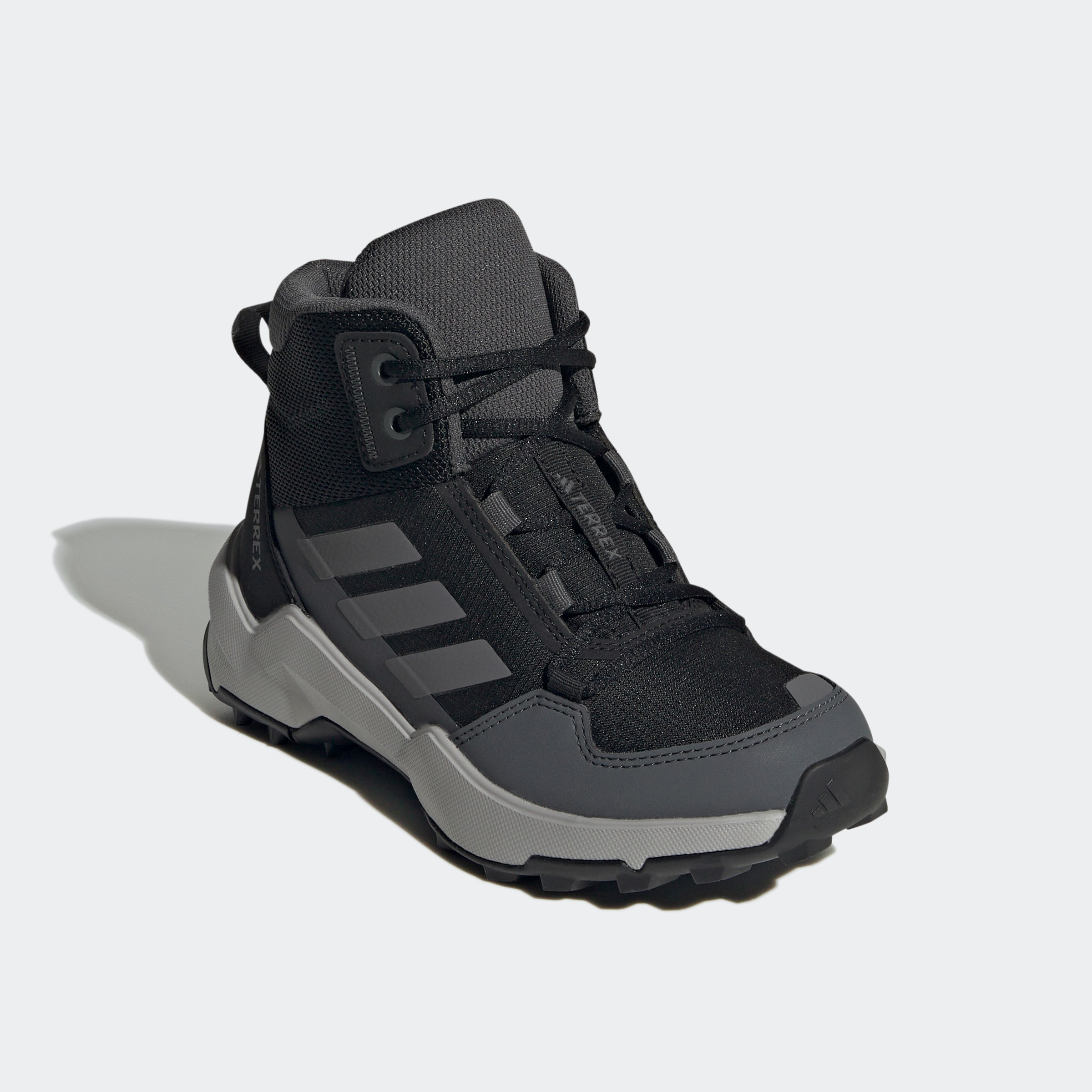 adidas TERREX Wanderschuh »TERREX AX4R MID«