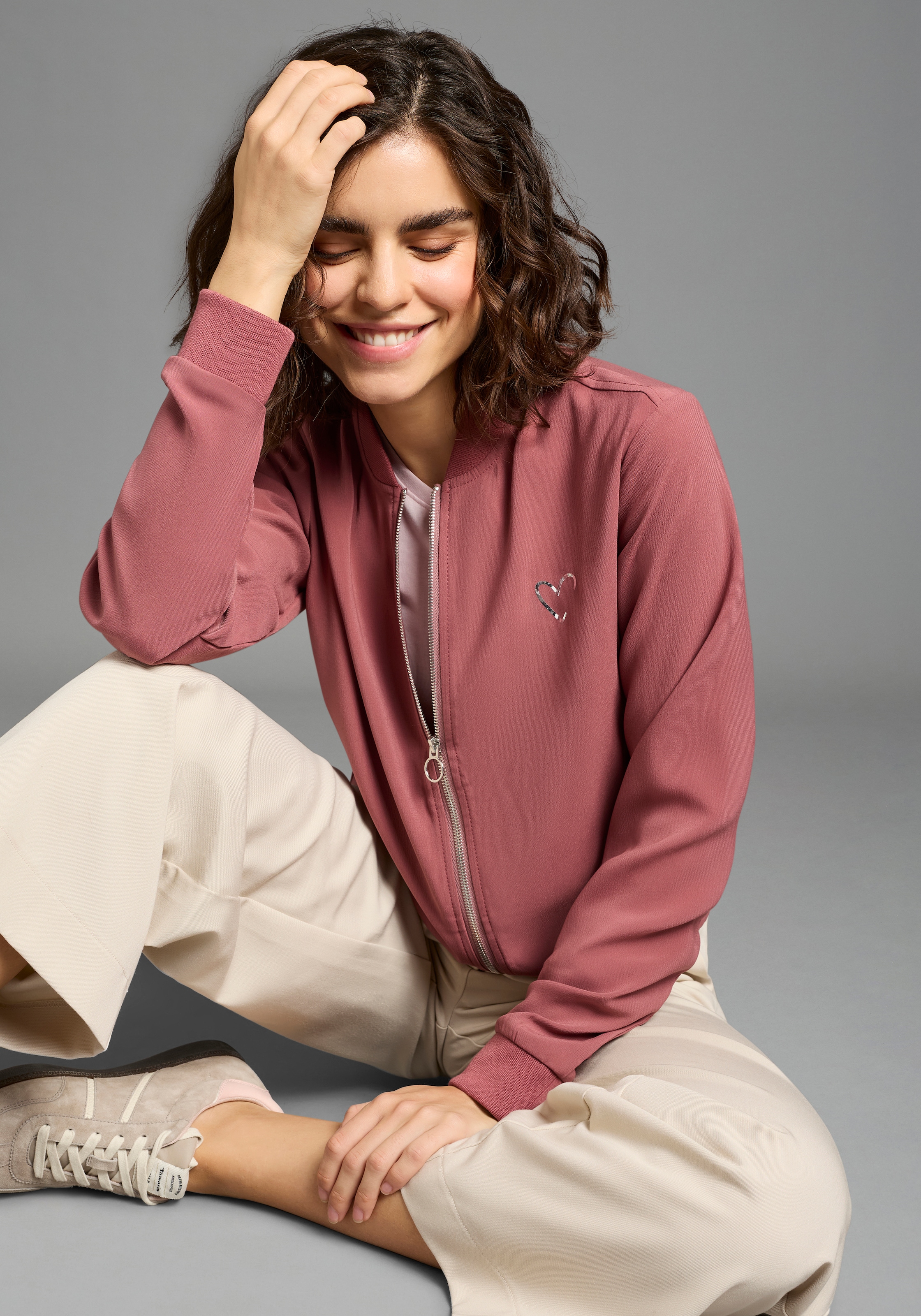 Laura Scott Blouson mit Herz Druck-Applikationen, leichte Übergangsjacken