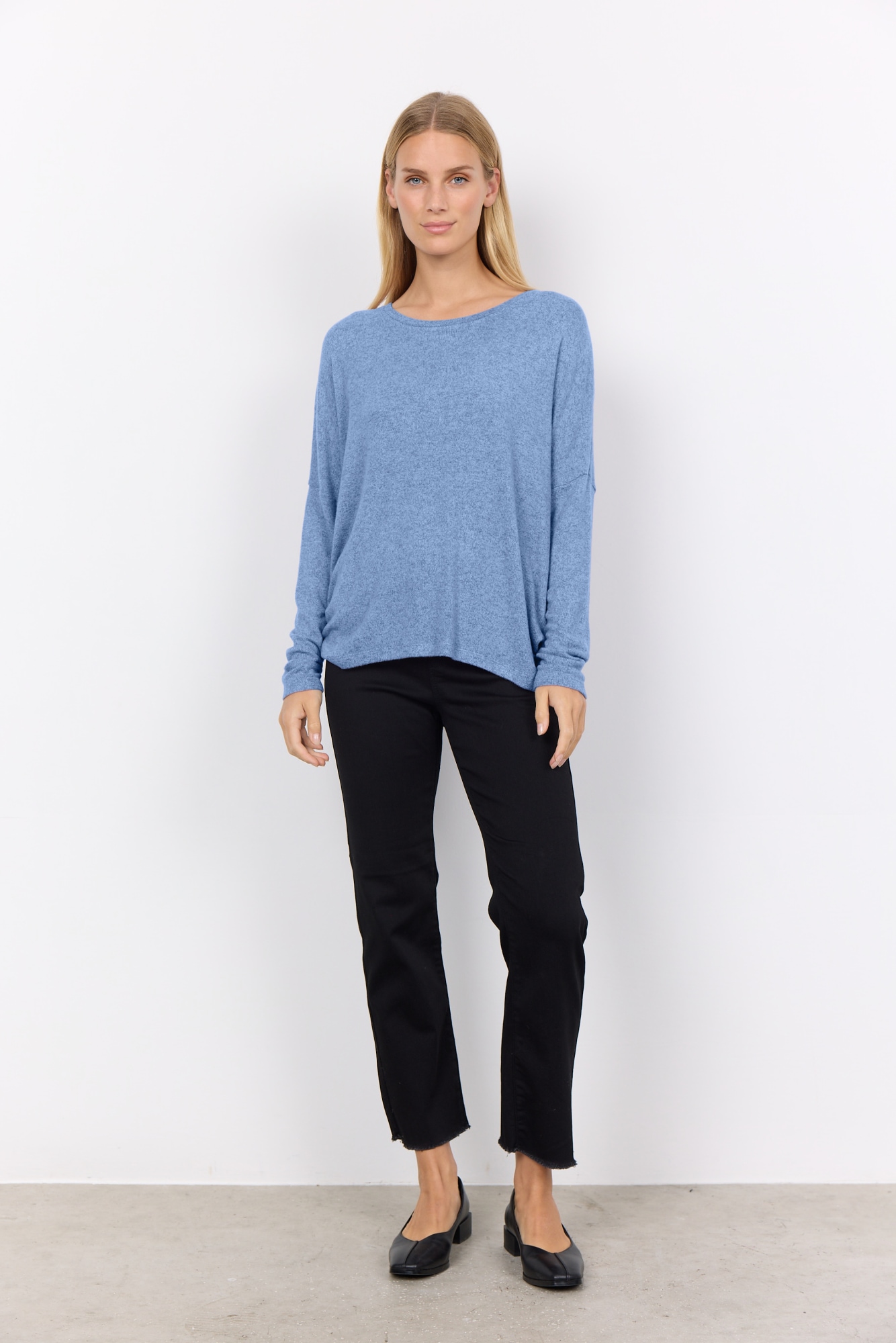 soyaconcept Rundhalsshirt »SC-BIARA 1«, bequemer Pullover, elastische Viskose-Qualität in melierter Optik