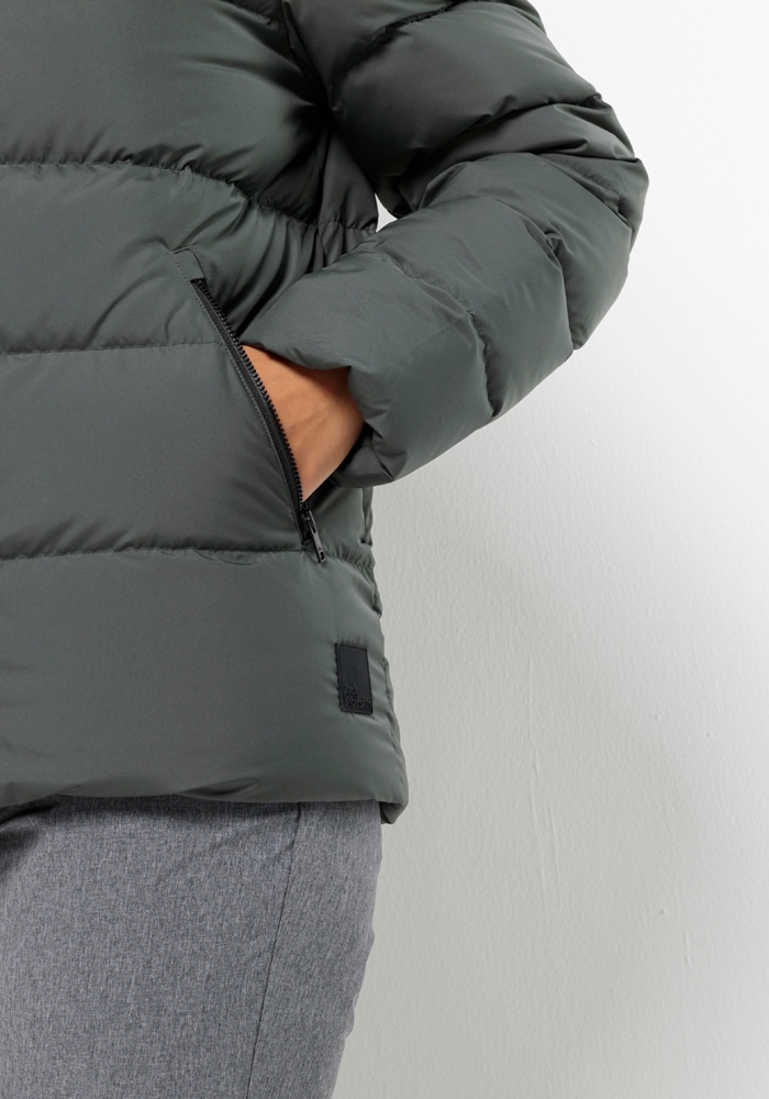 Jack Wolfskin Daunenjacke »FROZEN PALACE JACKET W«, mit Kapuze