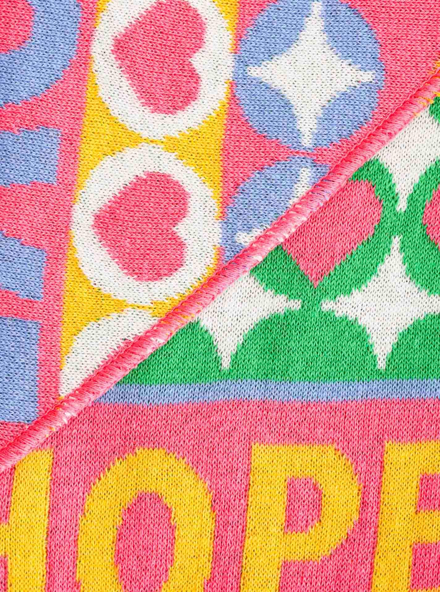 Zwillingsherz Dreieckstuch »"Jahrmarkt"« Schriftzug, farbenfroh, wärmend, Strick