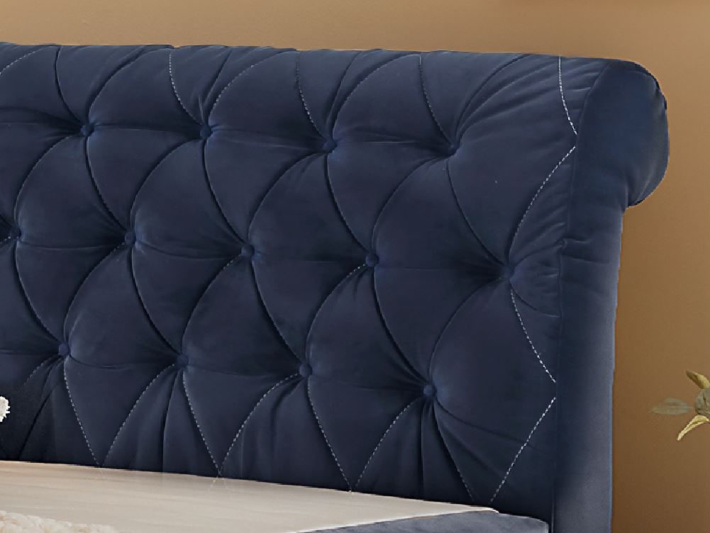 Jockenhöfer Gruppe Boxspringbett »Scarlett mit einer hochwertigen 7-Zonen-Tonnentaschenfederkernmatratze«, (H3, H3/H4 oder H4), und einem 9cm Kaltschaum-Topper